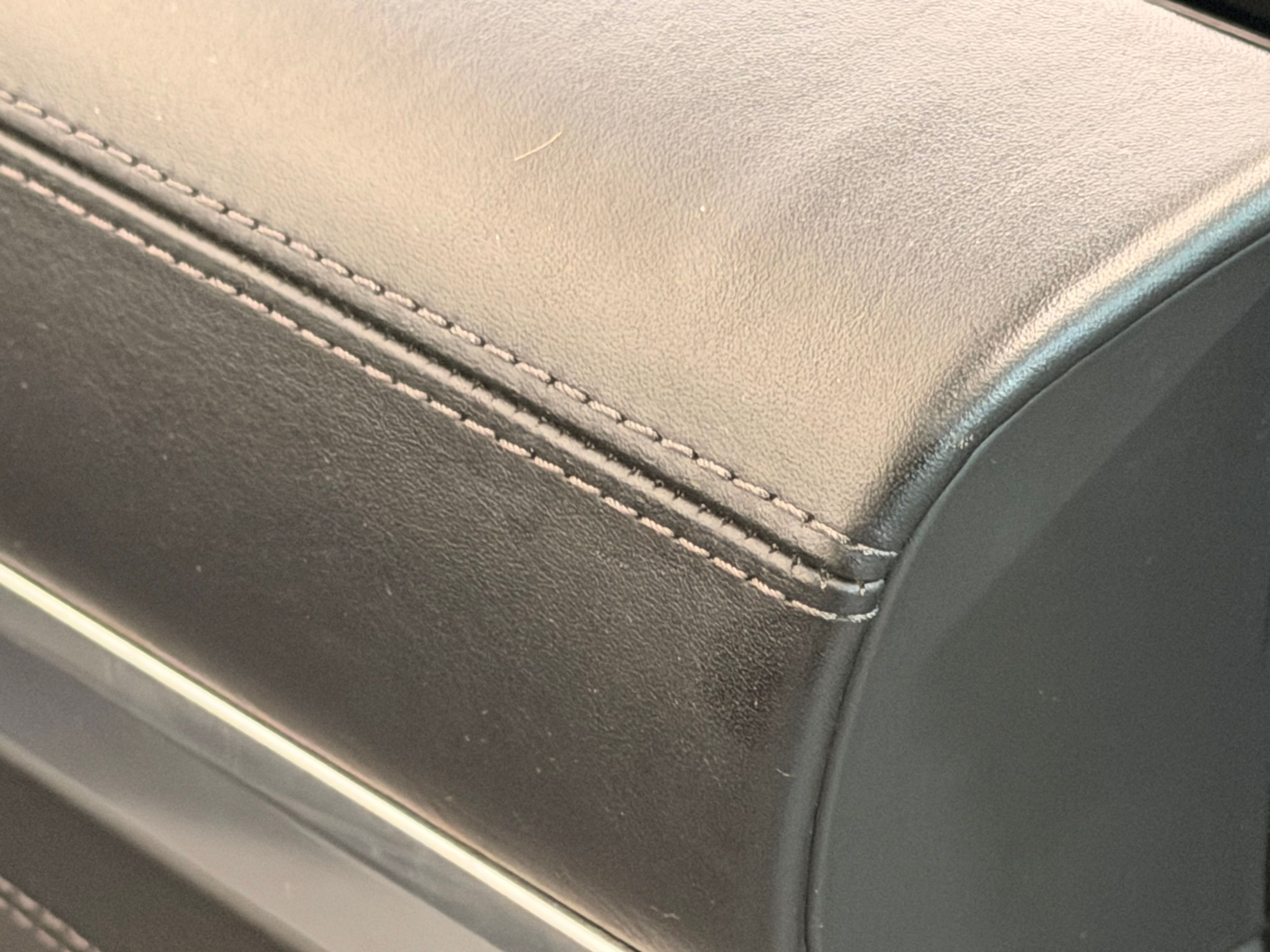 Porsche 991 Carrera S Cabriolet 3.0 420cv PDK Lift Chrono PSE 2016 — detail (28)