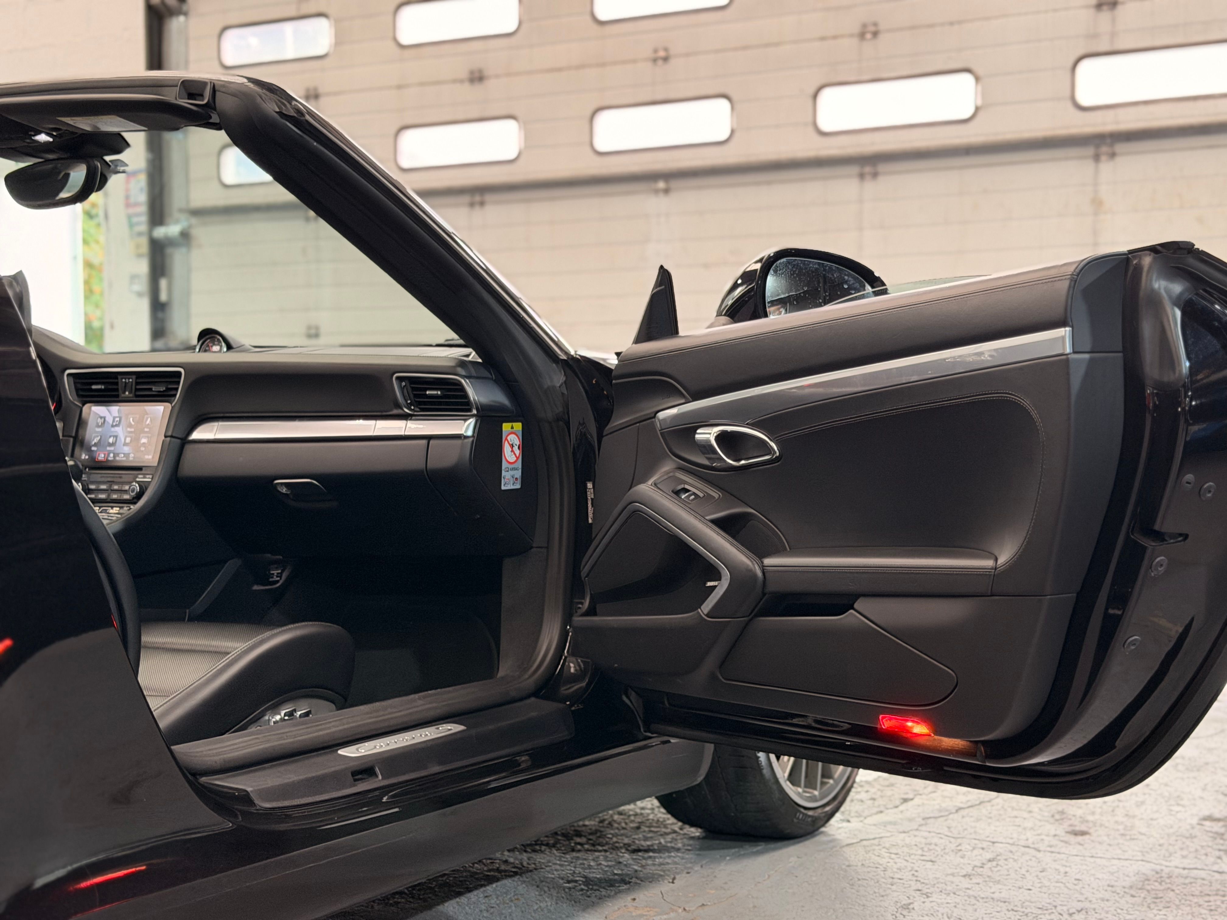Porsche 991 Carrera S Cabriolet 3.0 420cv PDK Lift Chrono PSE 2016 — tableau de bord (21)