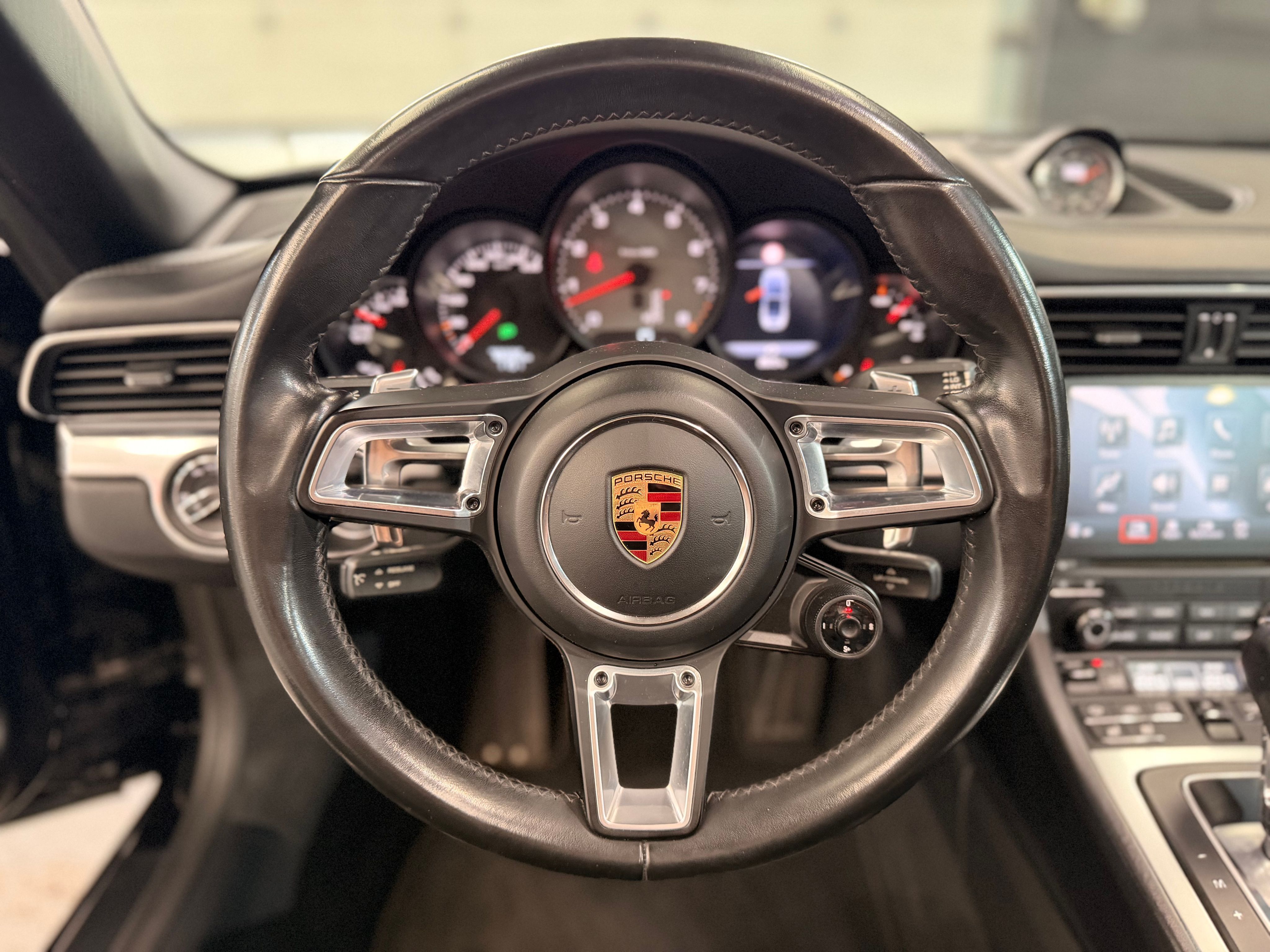 Porsche 991 Carrera S Cabriolet 3.0 420cv PDK Lift Chrono PSE 2016 — tableau de bord (16)