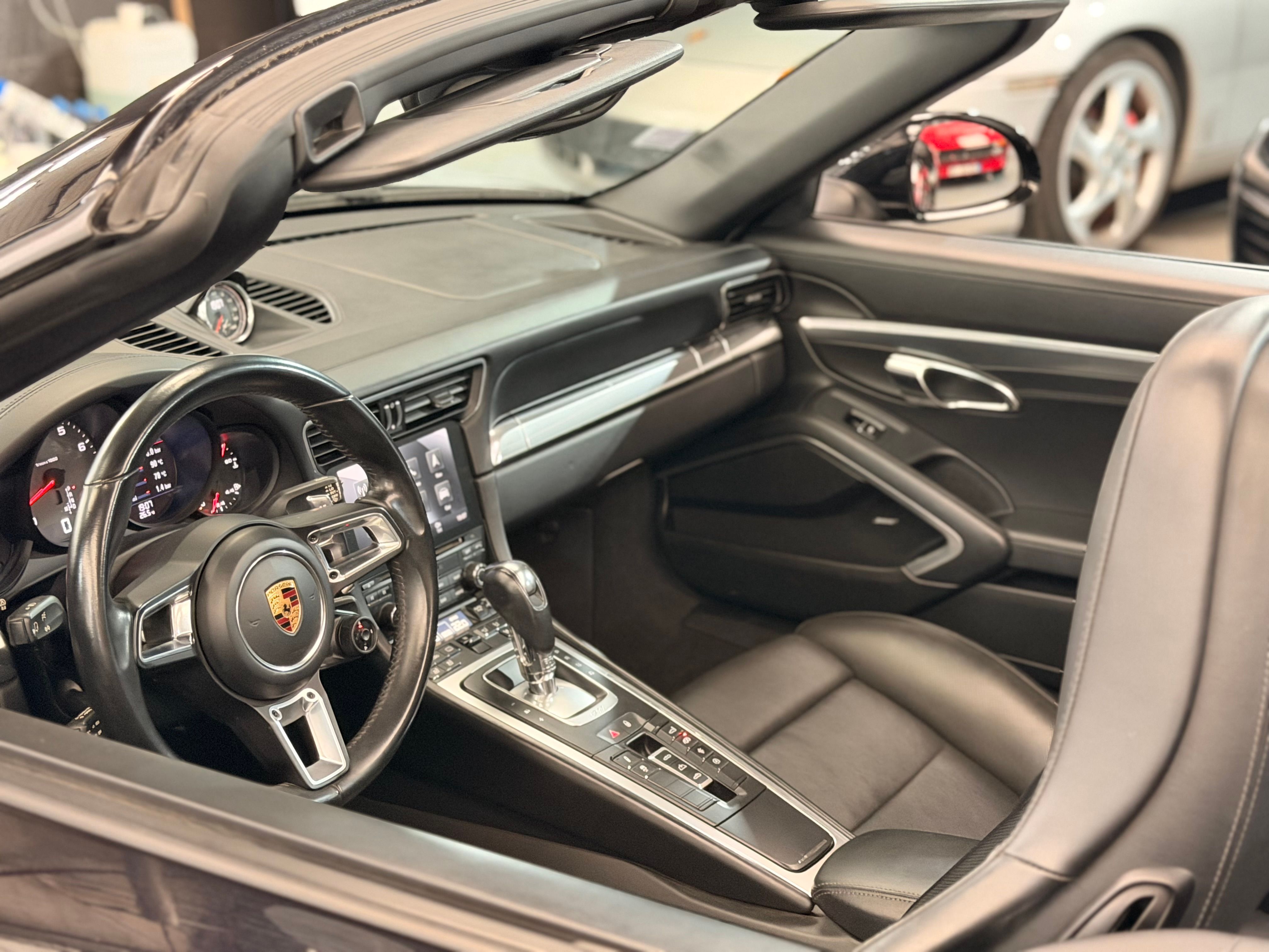 Porsche 991 Carrera S Cabriolet 3.0 420cv PDK Lift Chrono PSE 2016 — tableau de bord (18)