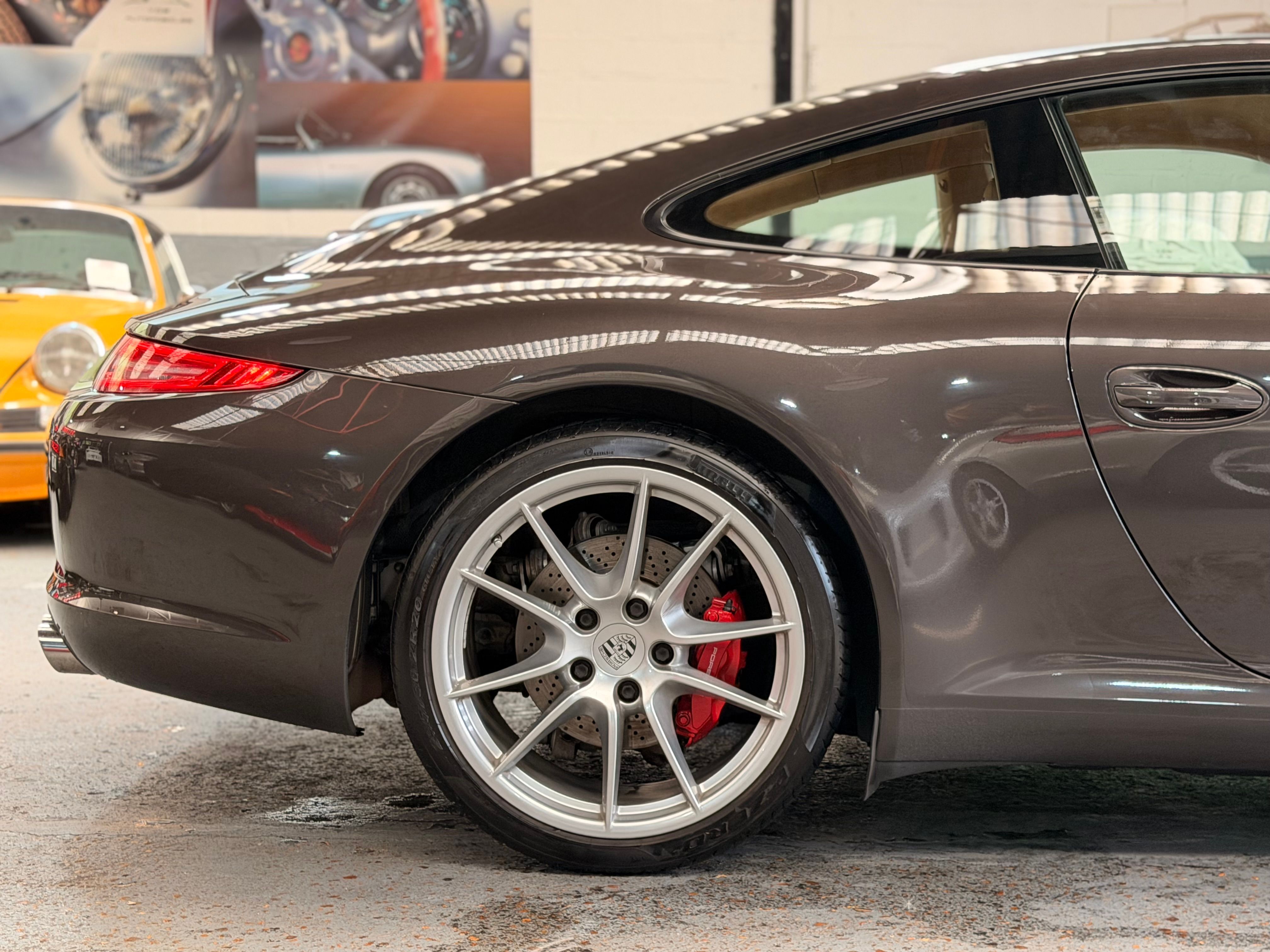 PORSCHE 991 CARRERA S PDK 3.8 400CV PDK / CHRONO /PSE /66000 KM 2012 — vue arriere trois-quarts (10)