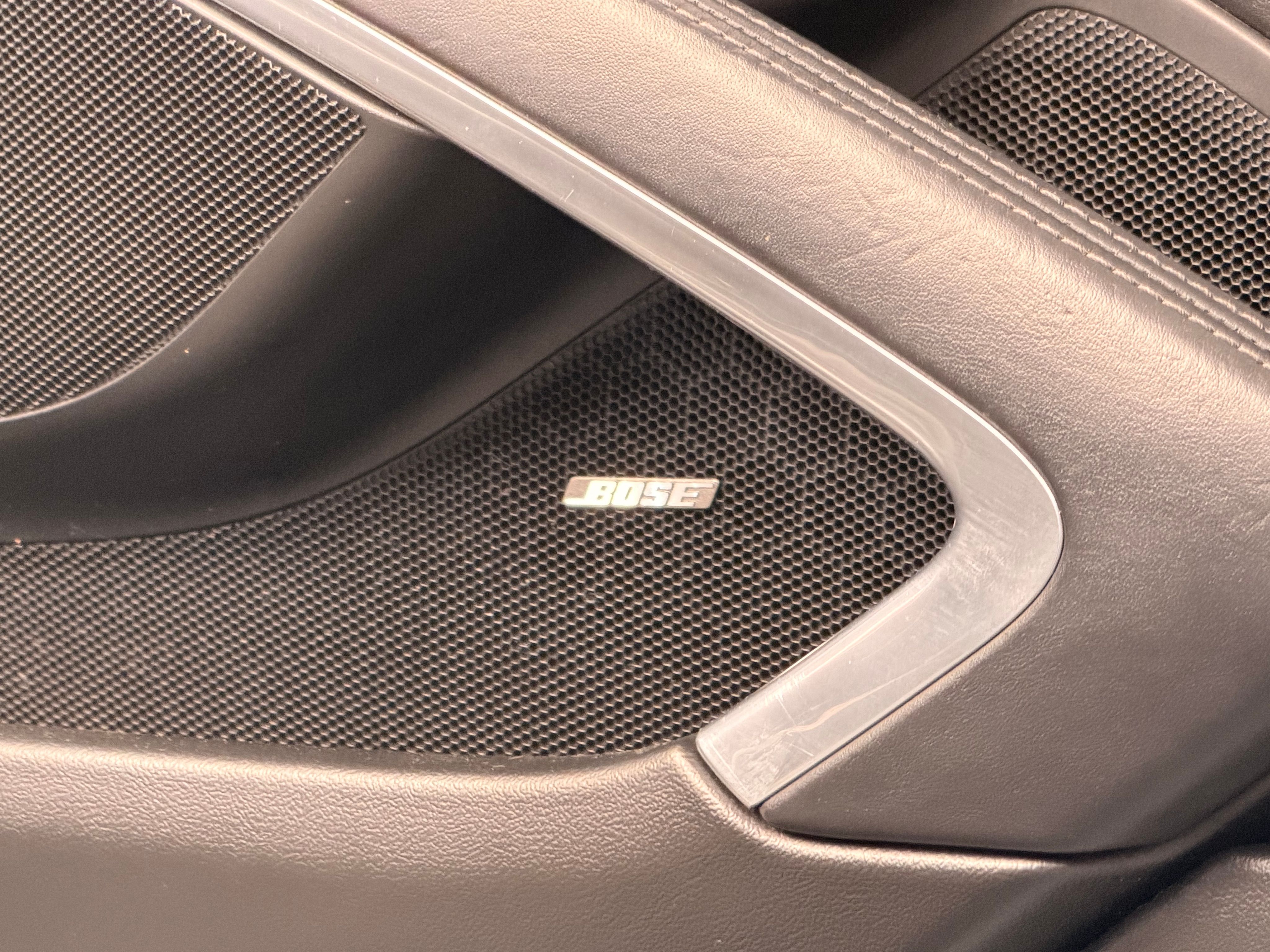 Porsche 991 Carrera Cabriolet 2013 — detail (54)