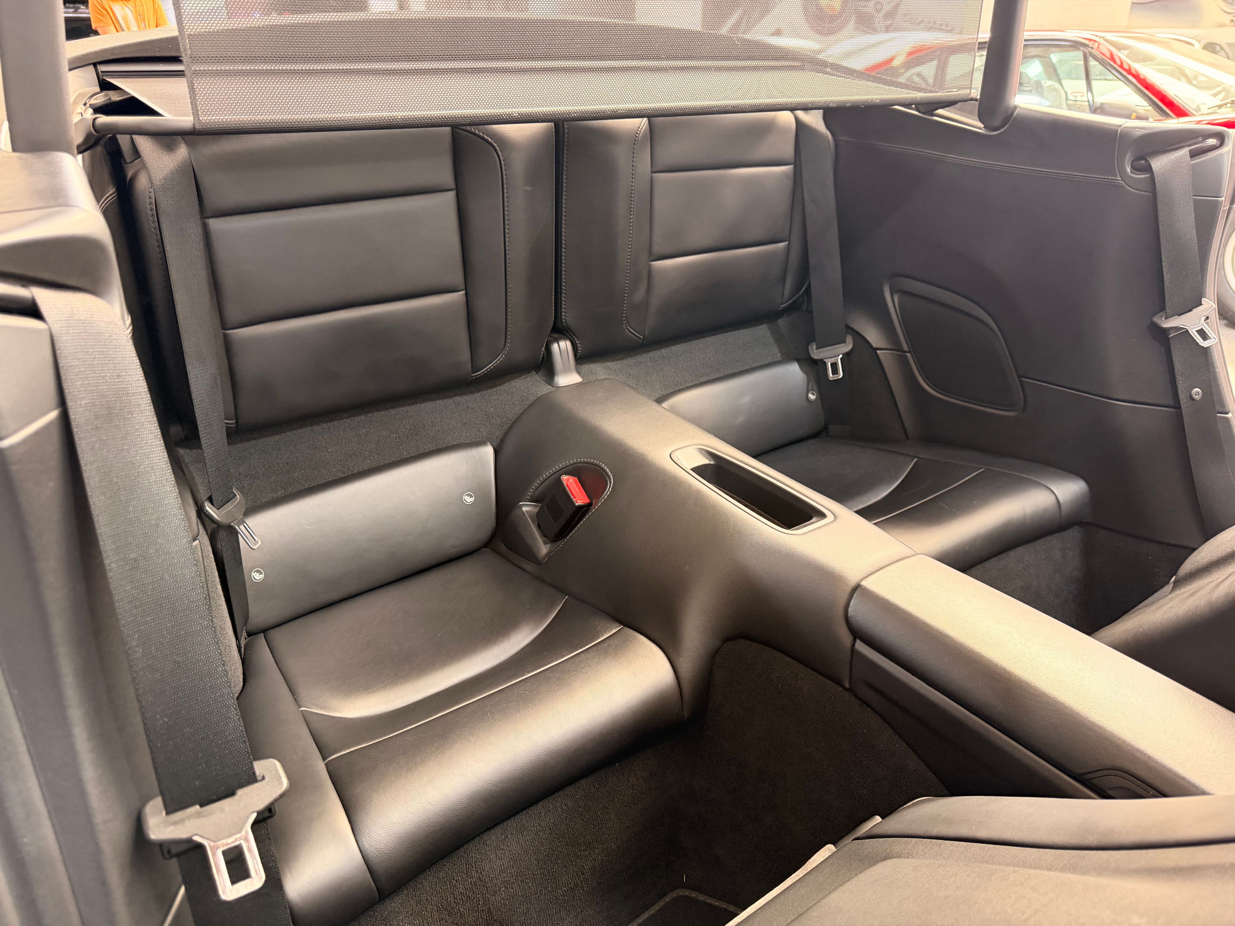 Porsche 991 Carrera Cabriolet 2013 — places arriere (34)