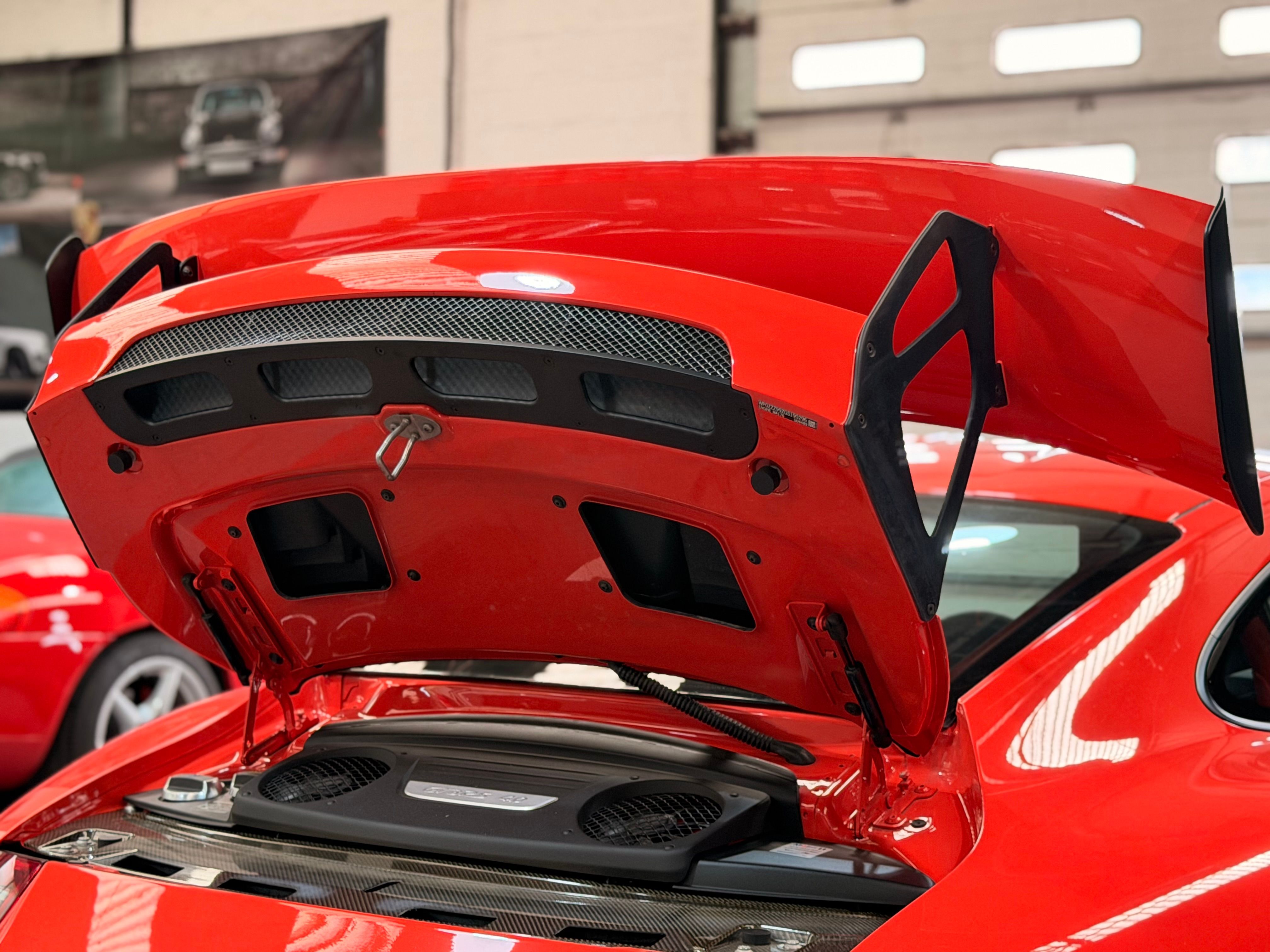 Porsche 991 GT3 RS 2016 — compartiment moteur (27)
