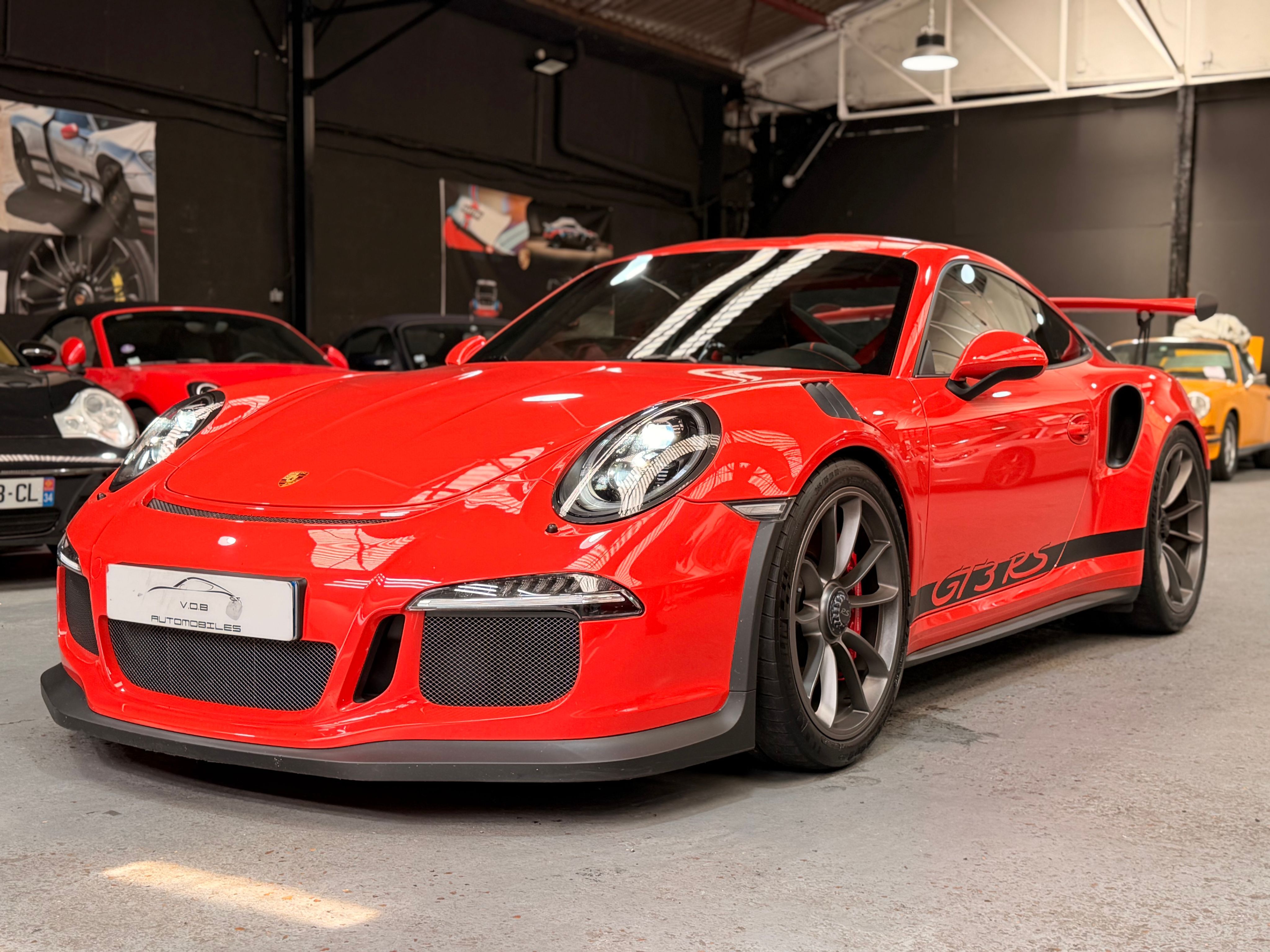 Porsche 991 GT3 RS 2016 — vue avant trois-quarts (1)