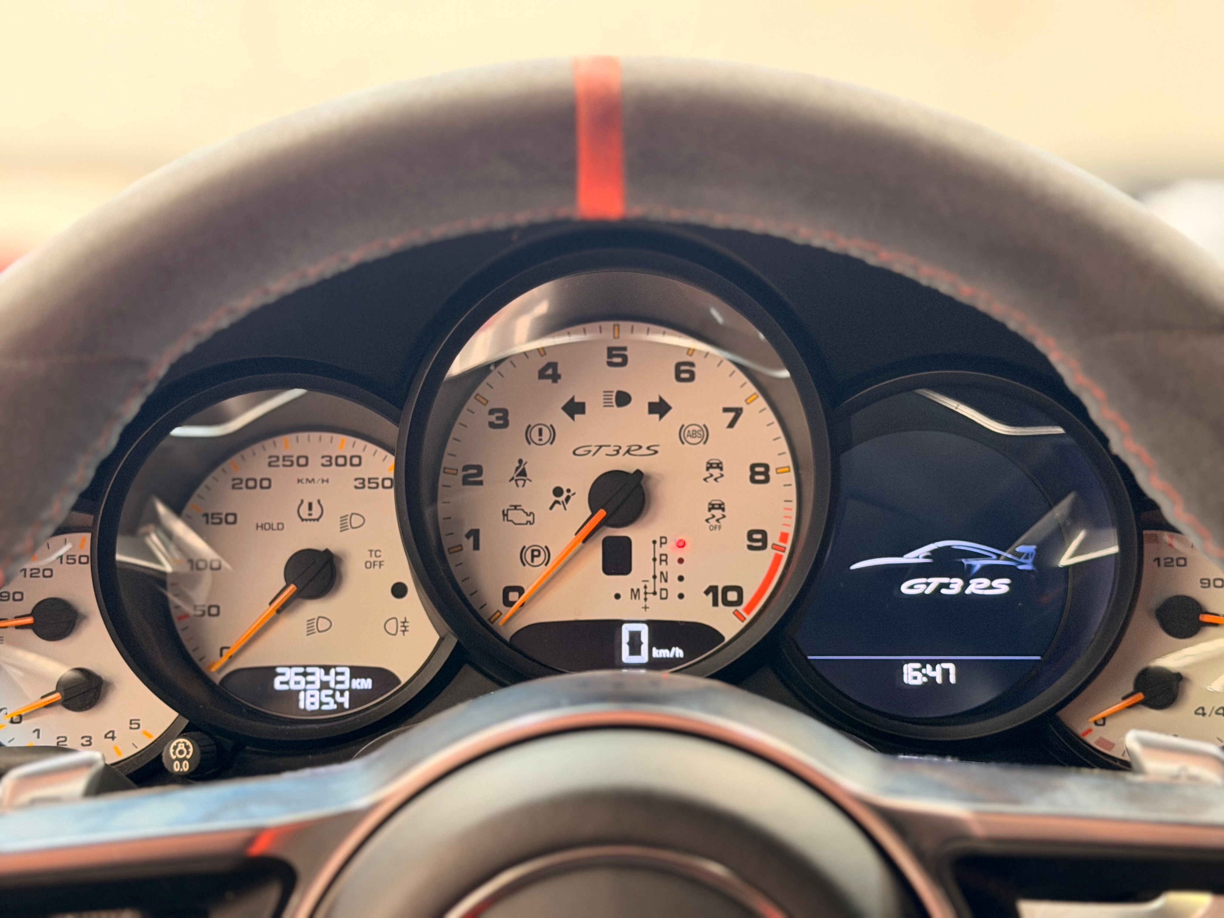 Porsche 991 GT3 RS 2016 — tableau de bord (16)