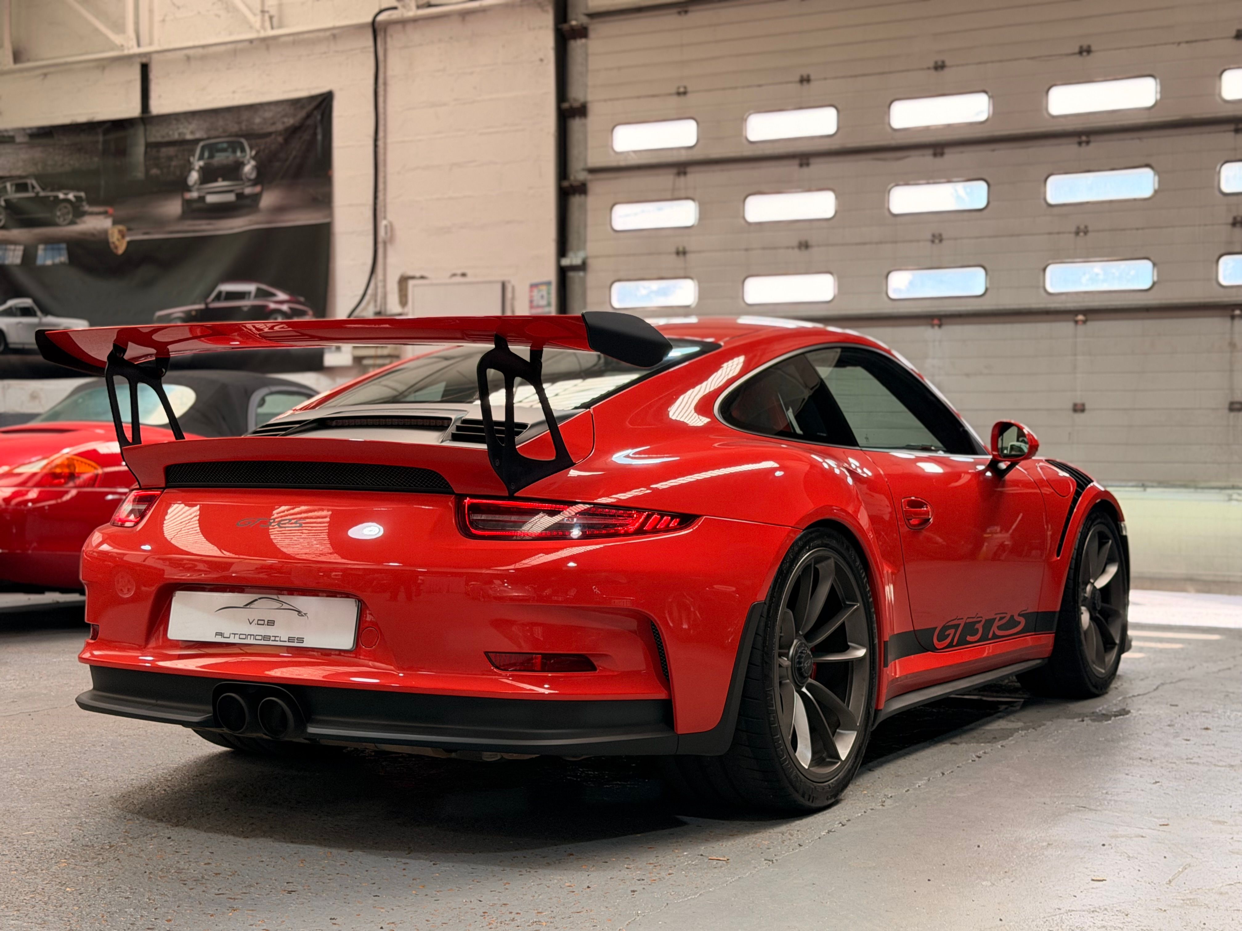Porsche 991 GT3 RS 2016 — vue arriere trois-quarts (11)
