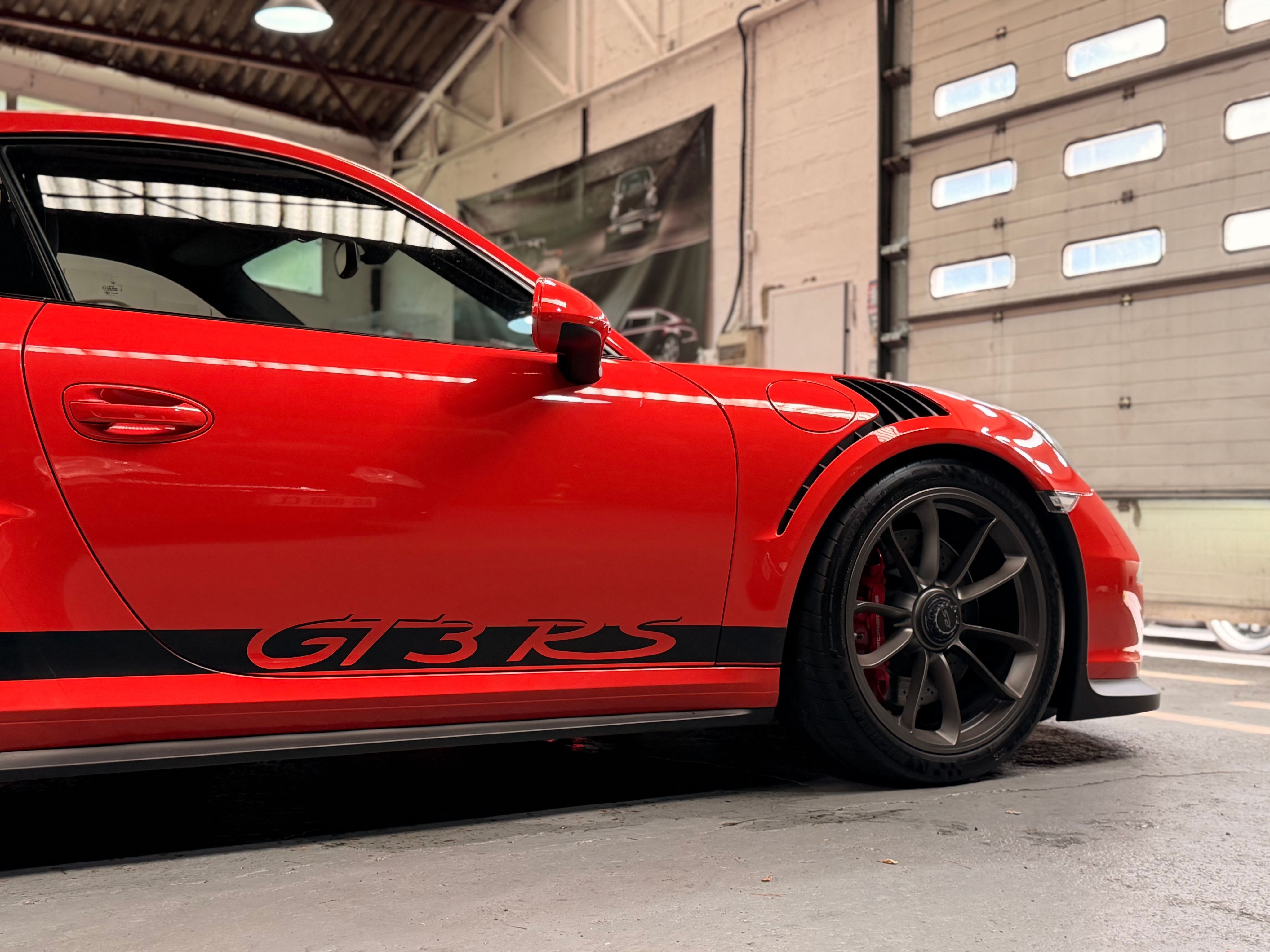 Porsche 991 GT3 RS 2016 — profil lateral (8)