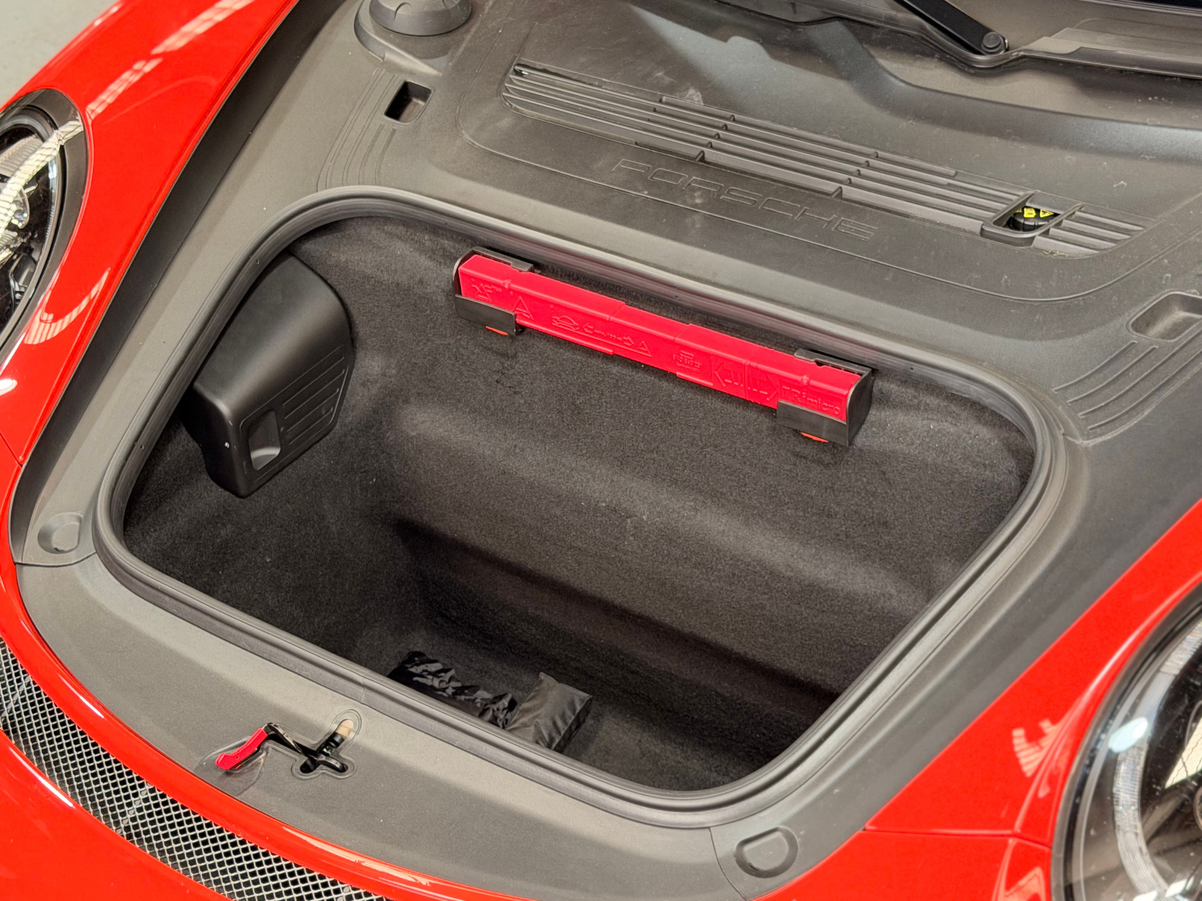 Porsche 991 GT3 RS 2016 — coffre (29)