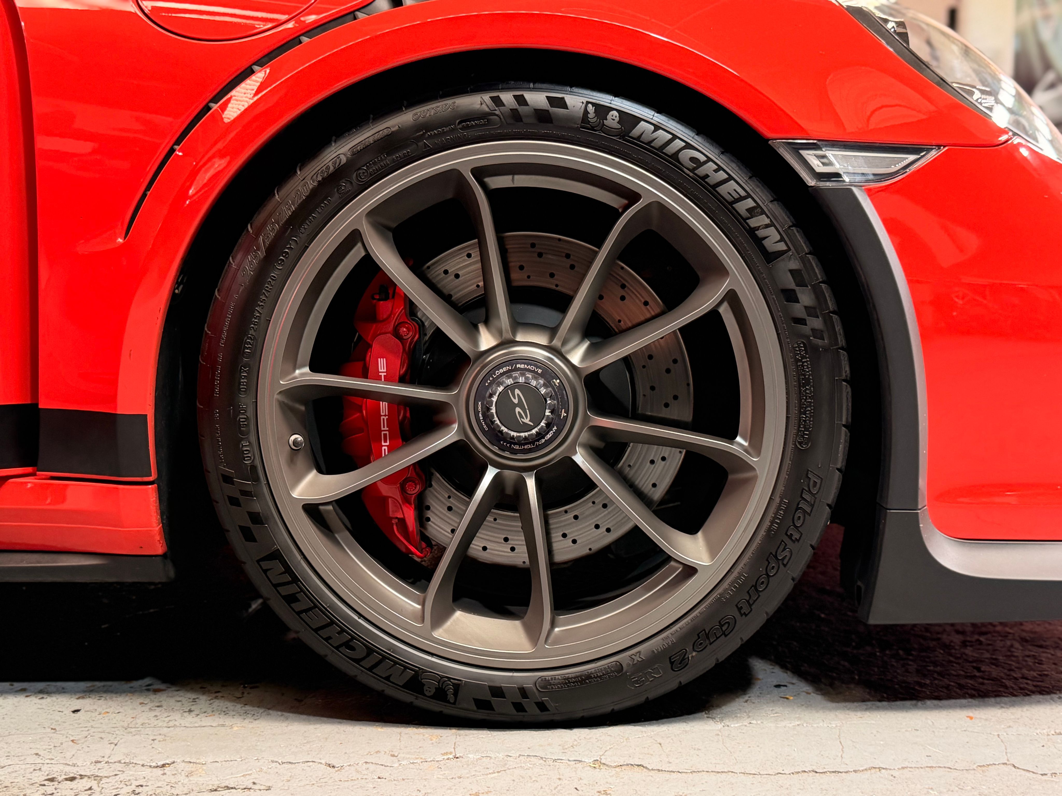 Porsche 991 GT3 RS 2016 — jante et pneumatique (33)
