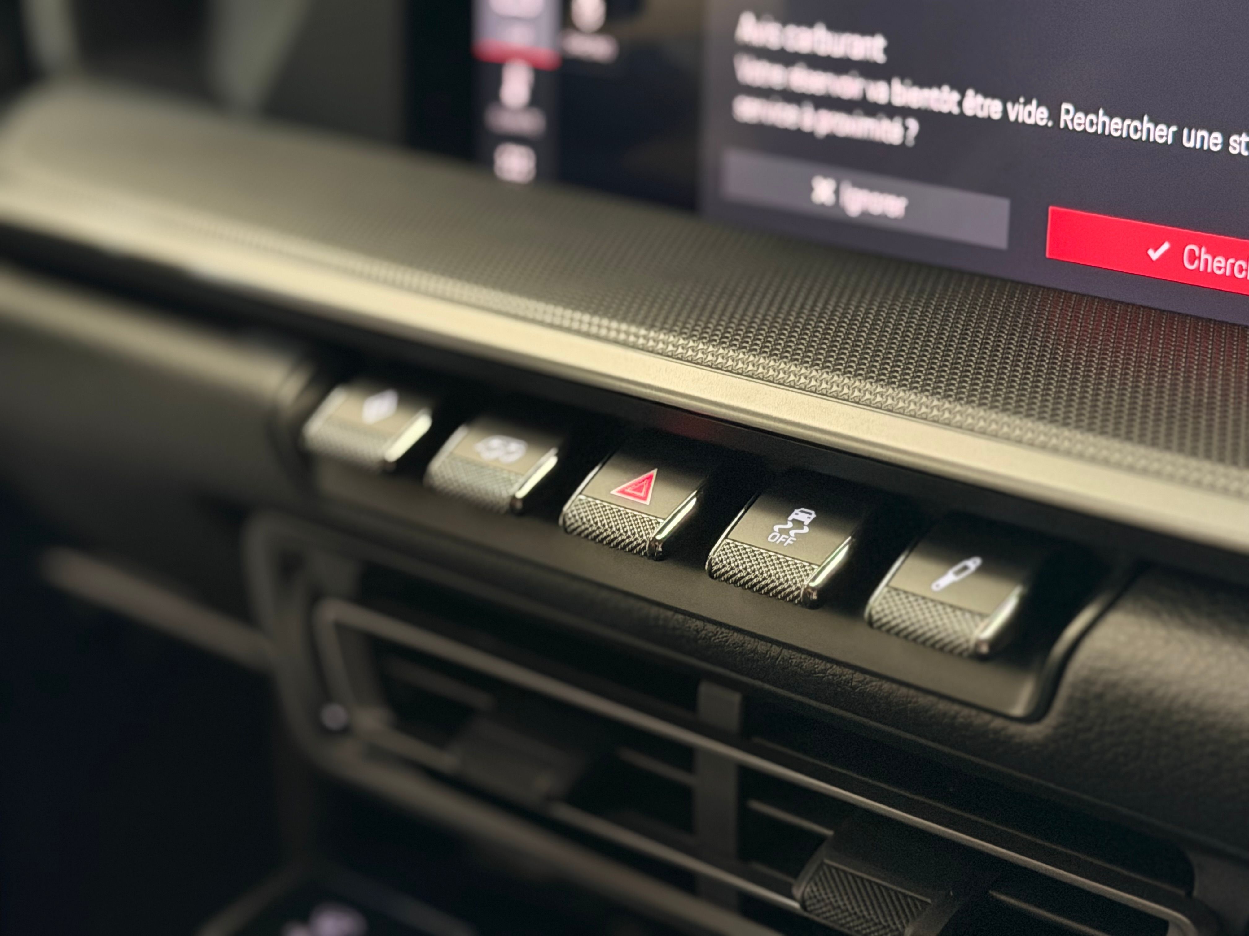 Porsche 992 Carrera 4S 450 cv PDK  Approved 2019 — detail (33)