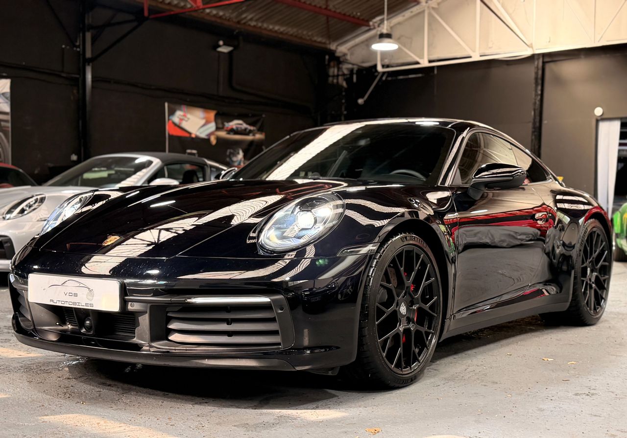 Porsche 992 Carrera 4S