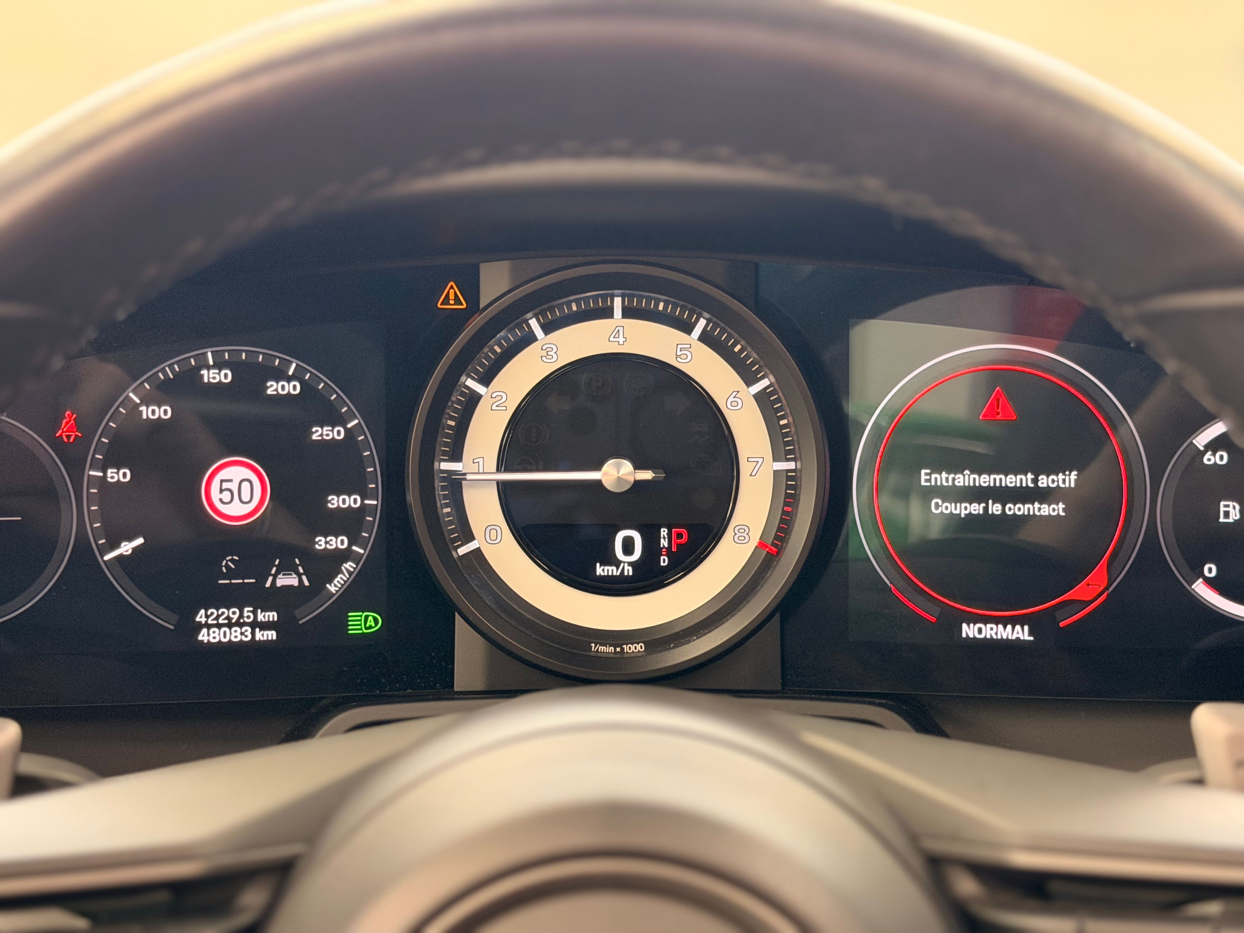 Porsche 992 Targa 4S PDK 450CV /ARGENT GT / FRANCE 2021 — detail (42)
