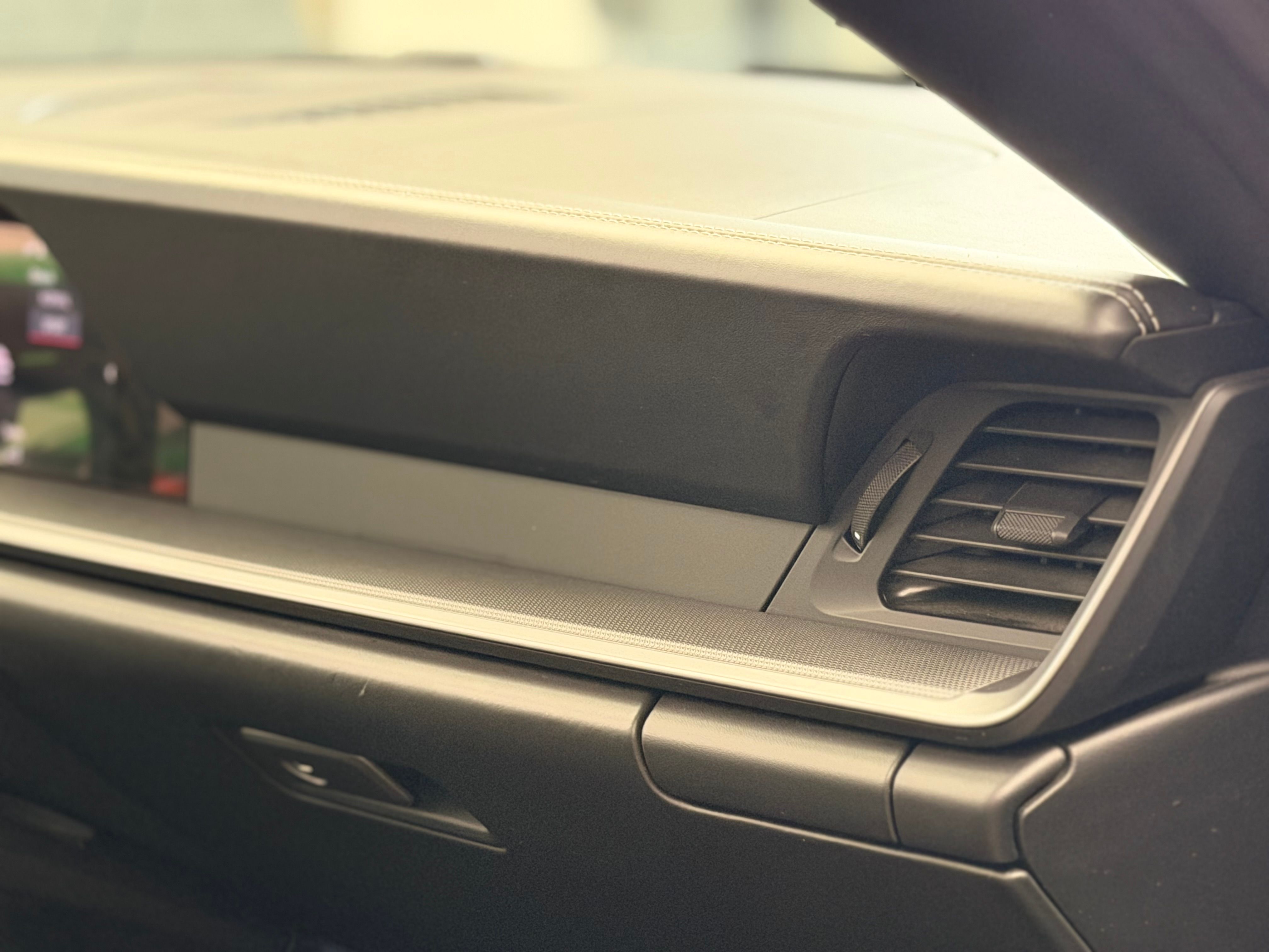 Porsche 992 Targa 4S PDK 450CV /ARGENT GT / FRANCE 2021 — detail (44)