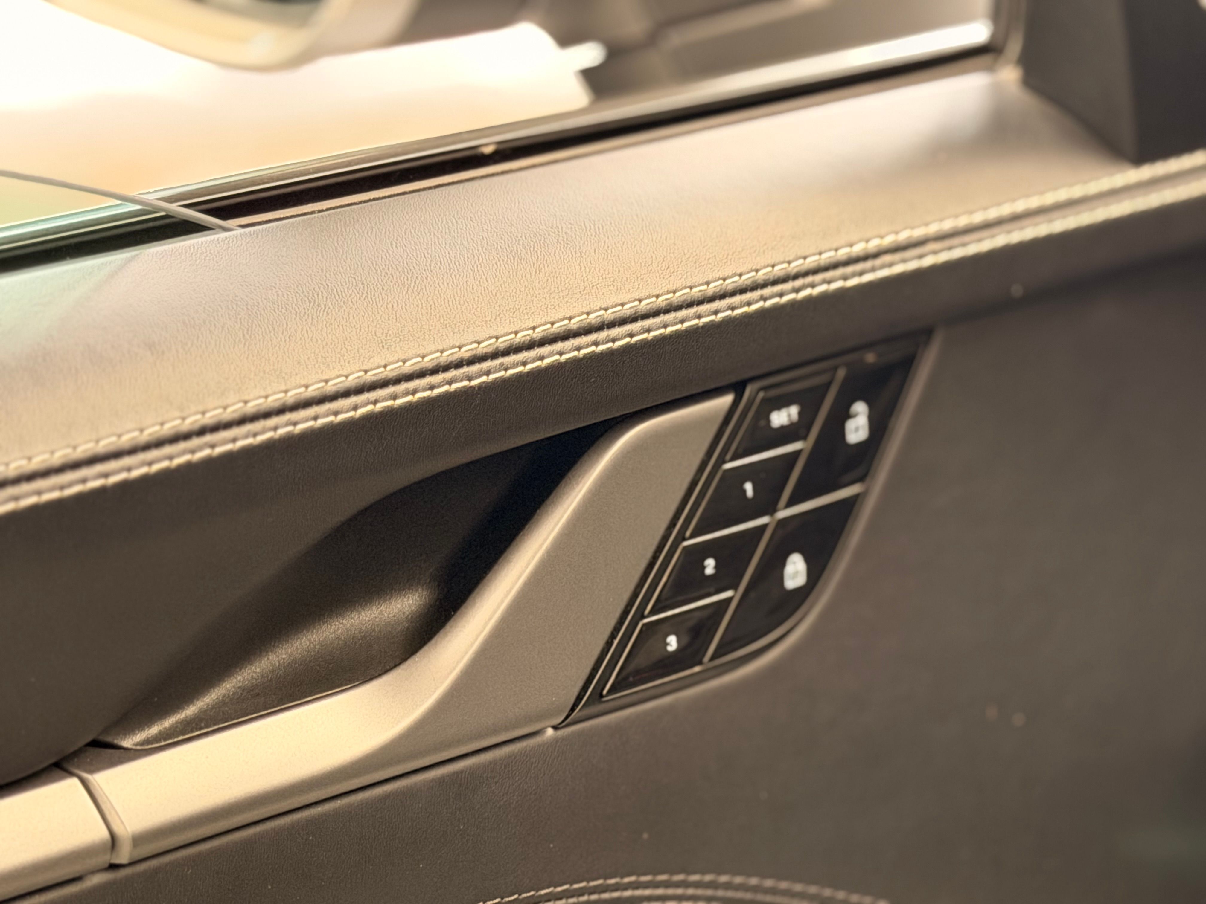 Porsche 992 Targa 4S PDK 450CV /ARGENT GT / FRANCE 2021 — detail (46)