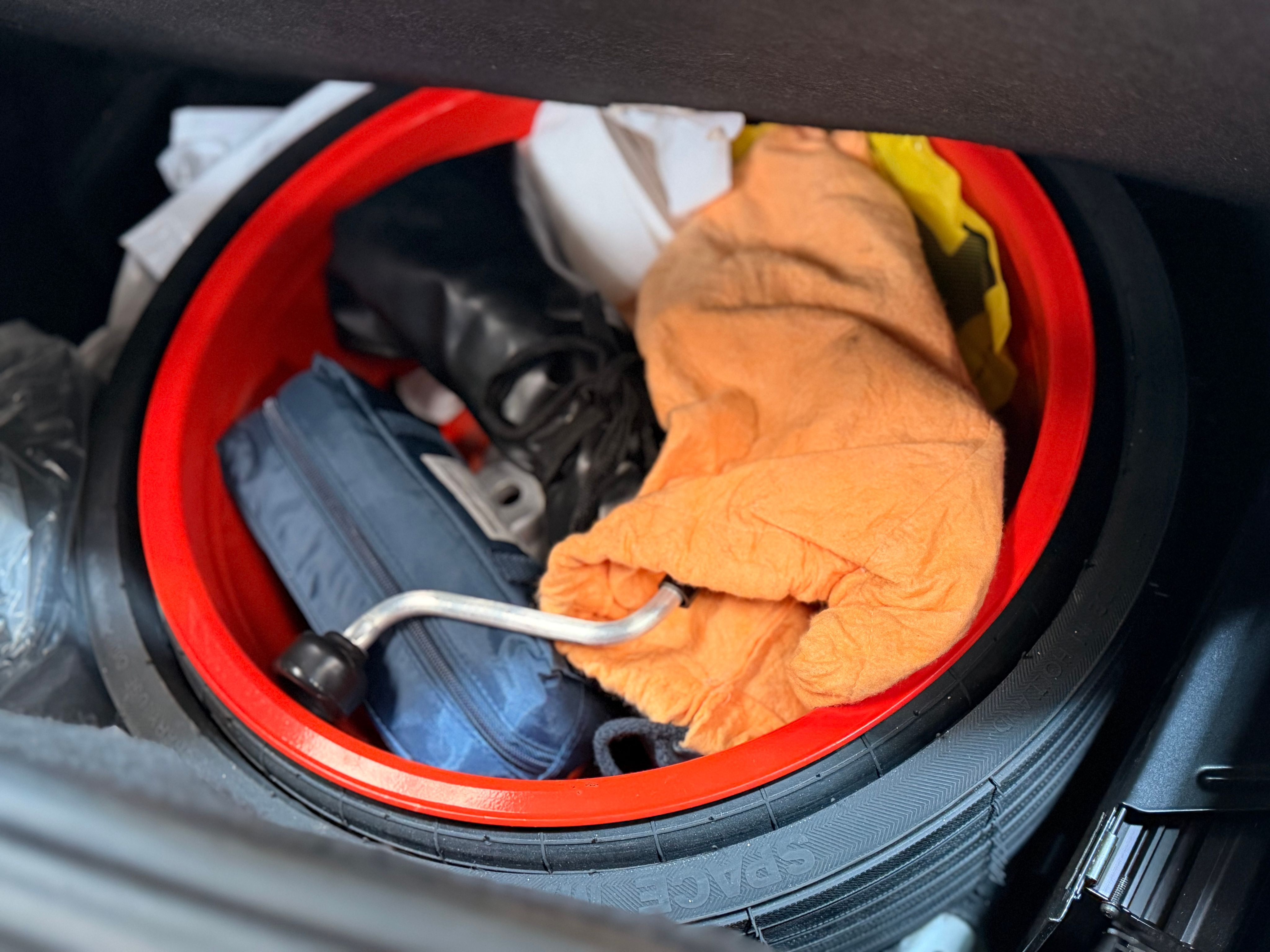 Porsche 996 Carrera 4S 2004 — photo (18)