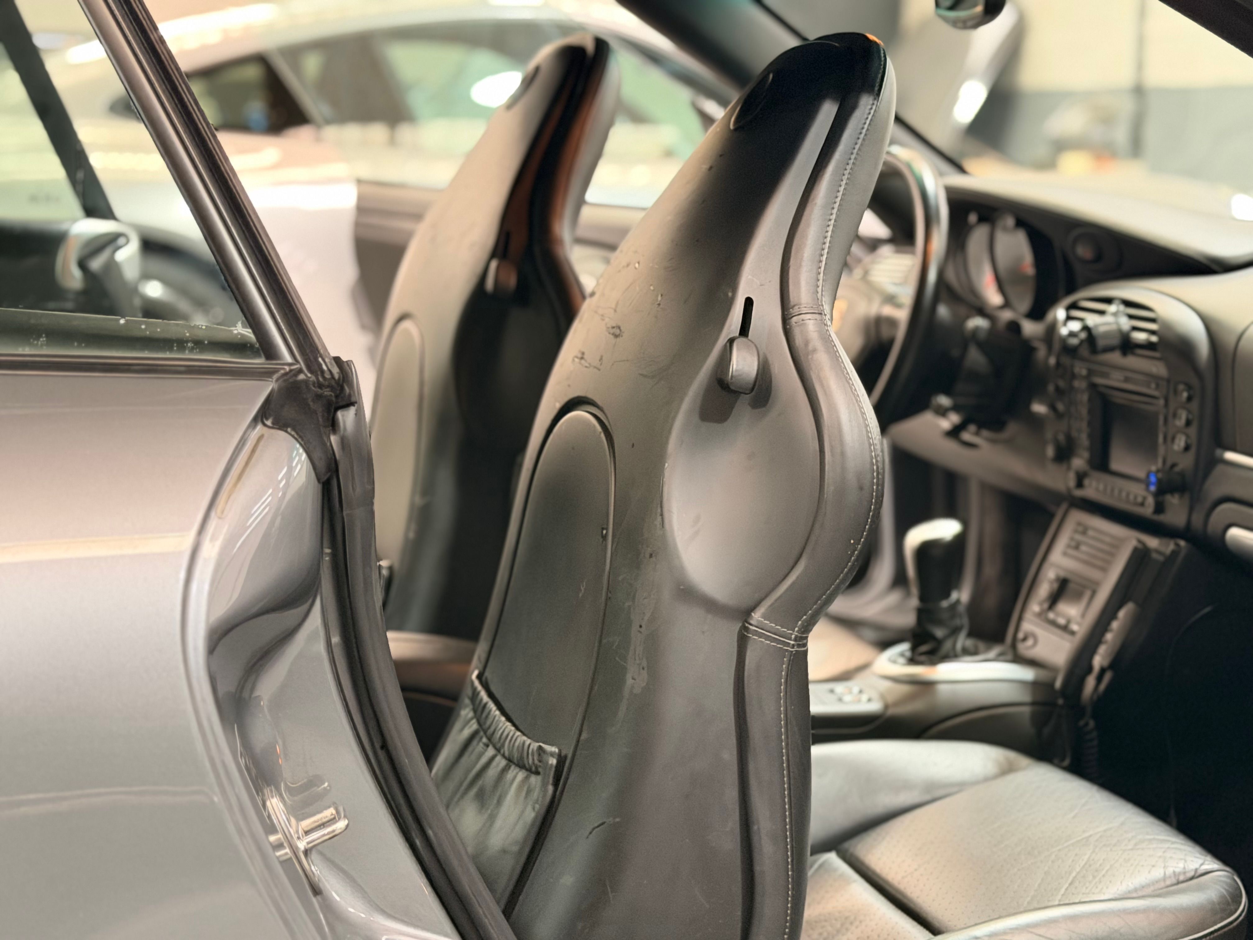 Porsche 996 Carrera 4S 2004 — photo (9)