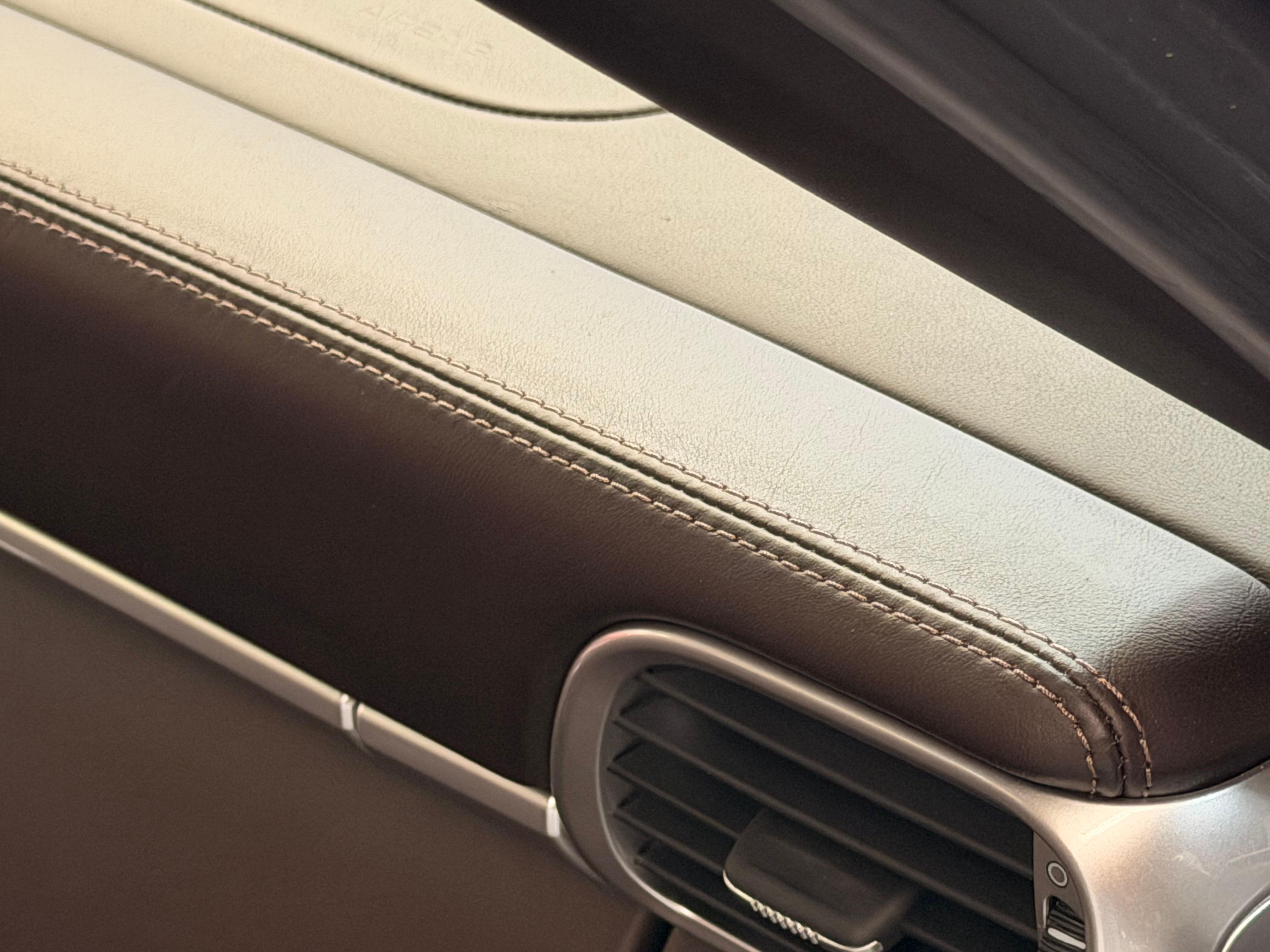 Porsche 997 Targa 4S 2010 — photo (23)