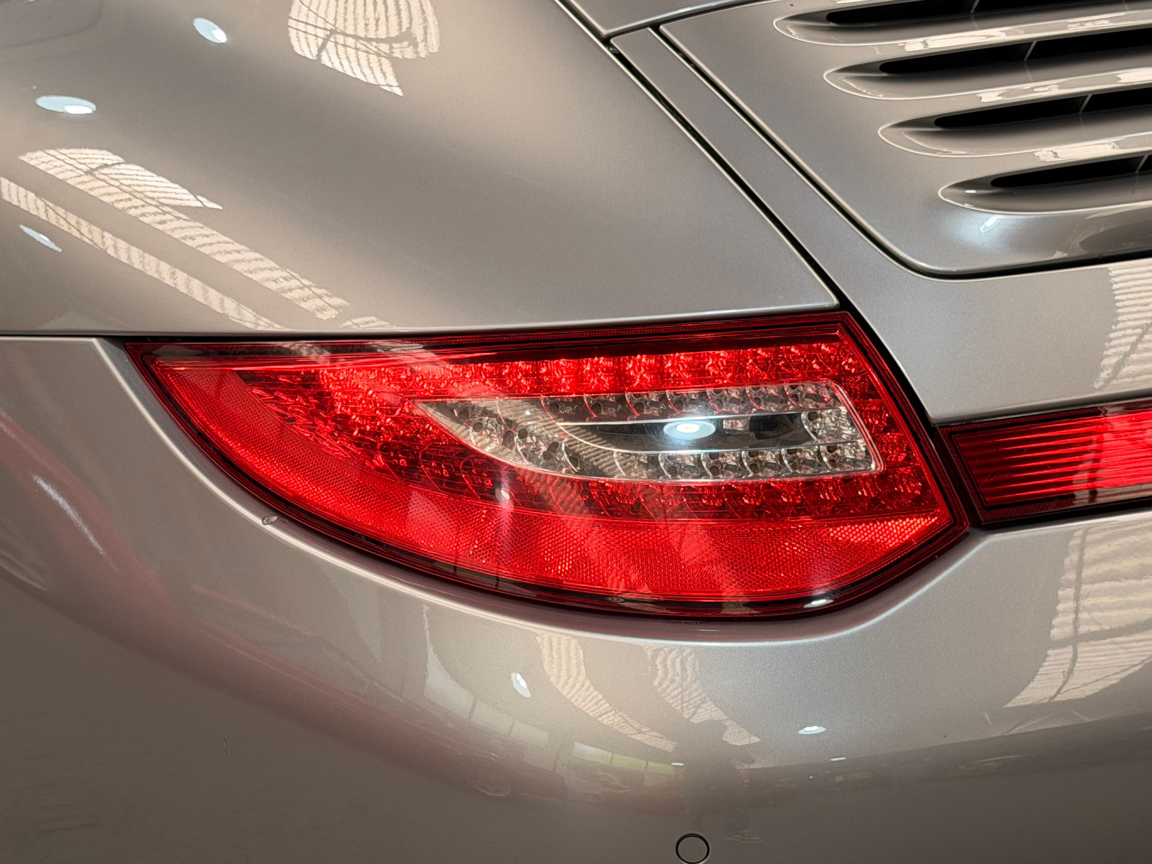 Porsche 997 Targa 4S 2010 — photo (48)