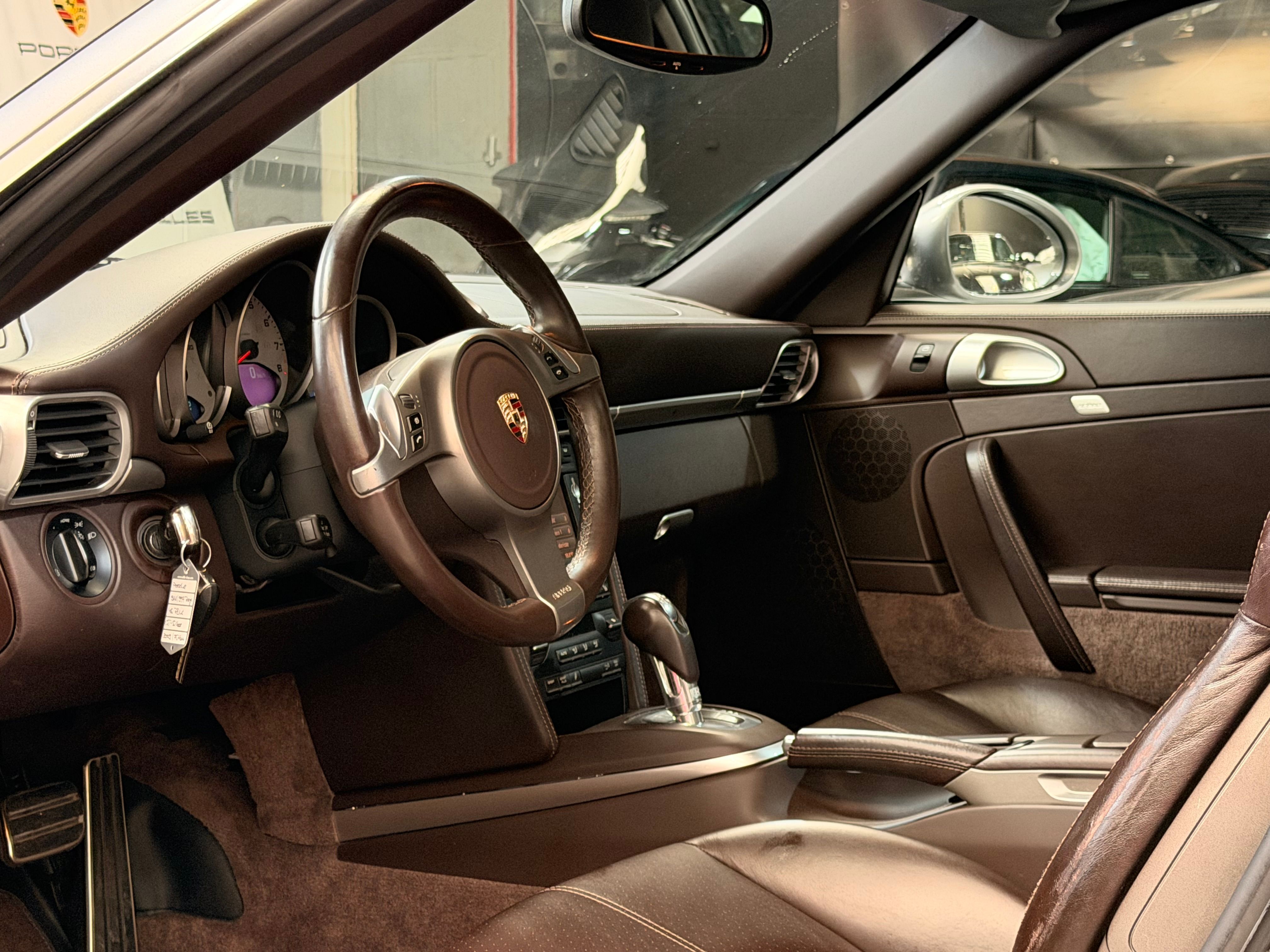 Porsche 997 Targa 4S 2010 — photo (54)