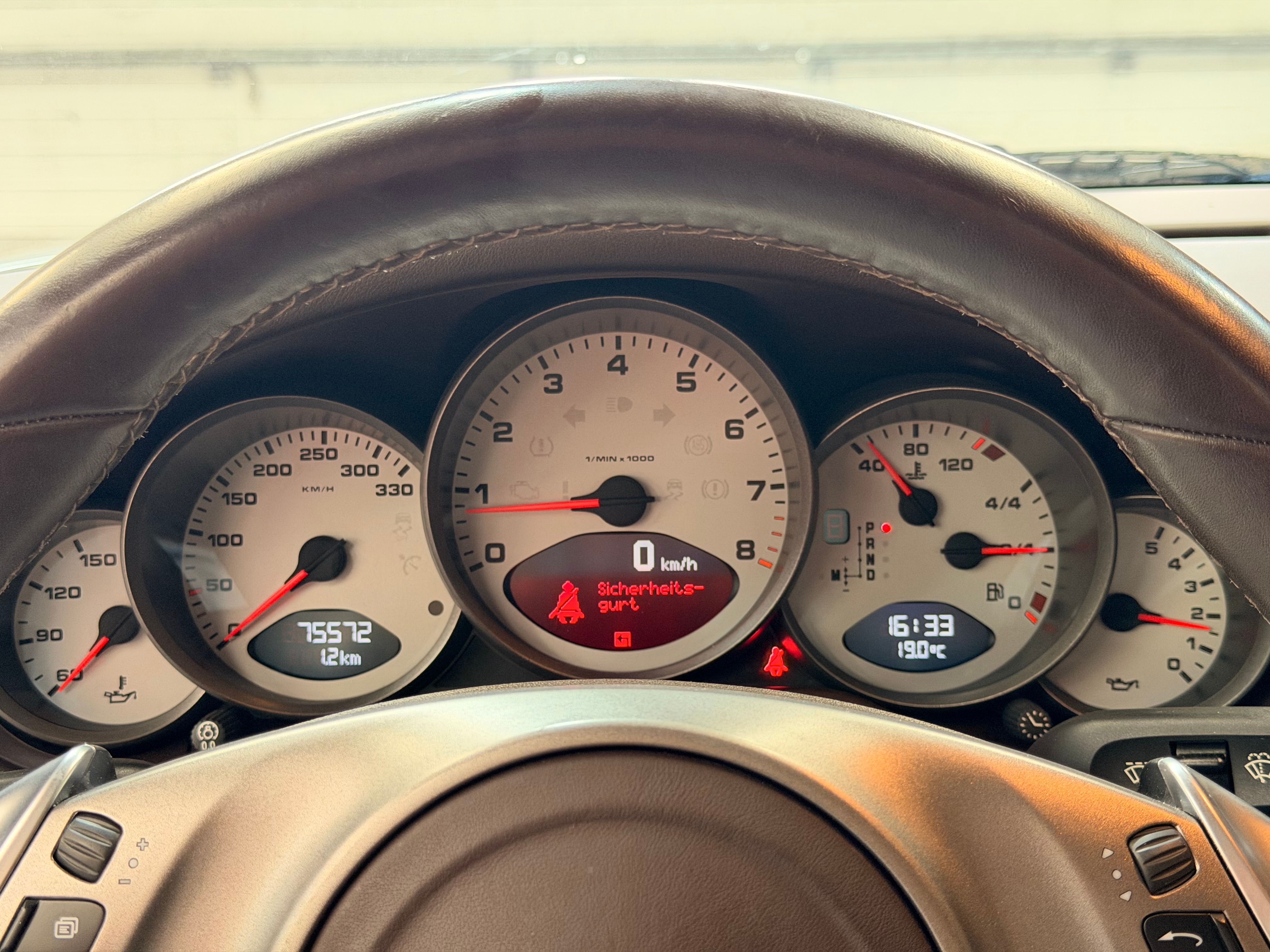 Porsche 997 Targa 4S 2010 — photo (9)
