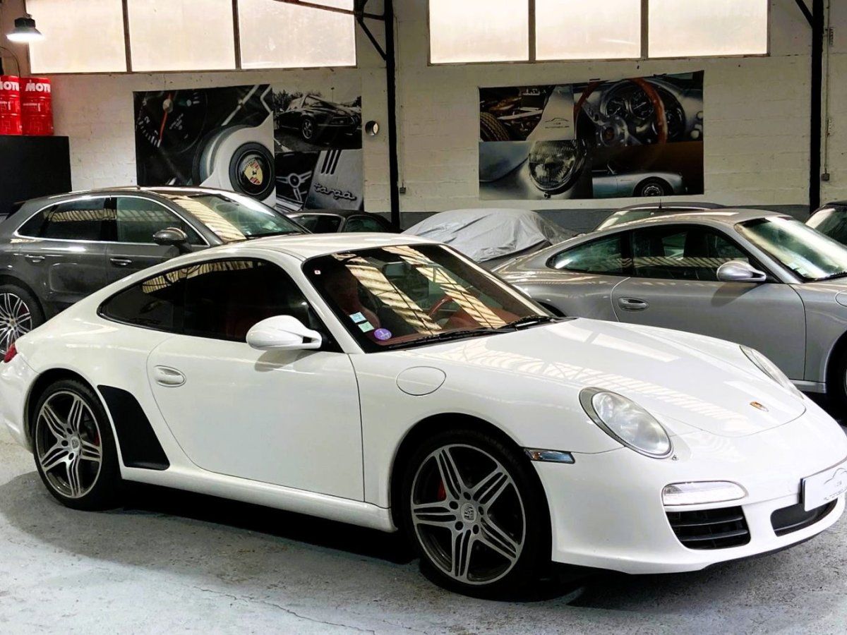 Porsche 997 Carrera 2009 — vue avant trois-quarts (6)