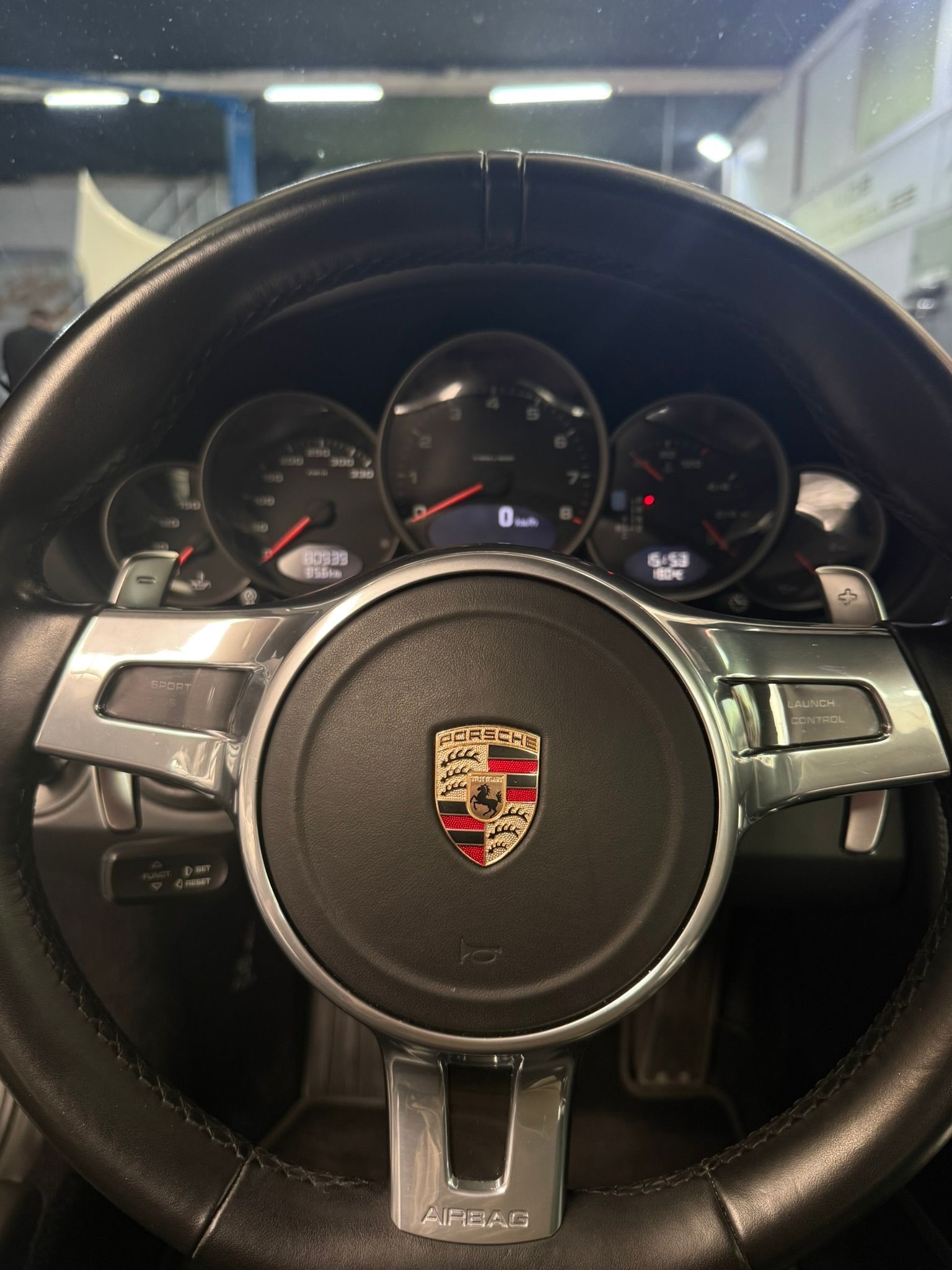 Porsche 997 Carrera 4 2011 — tableau de bord (31)