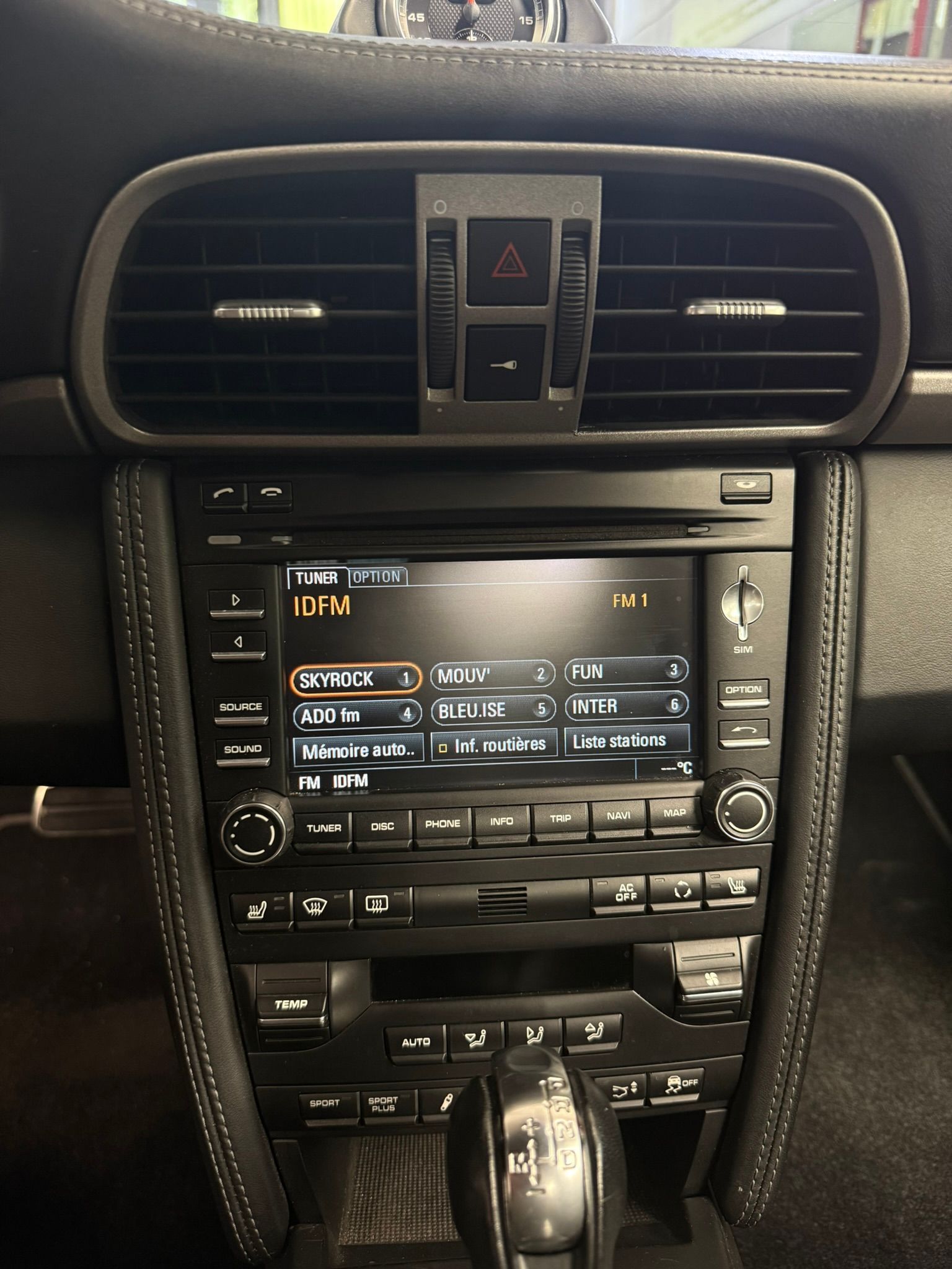 Porsche 997 Carrera 4 2011 — tableau de bord (30)