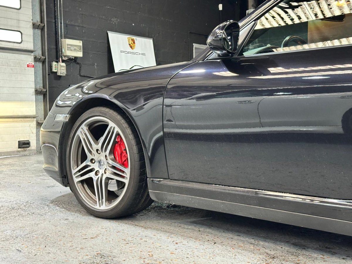 Porsche 997 Carrera 4S 2009 — profil lateral (7)