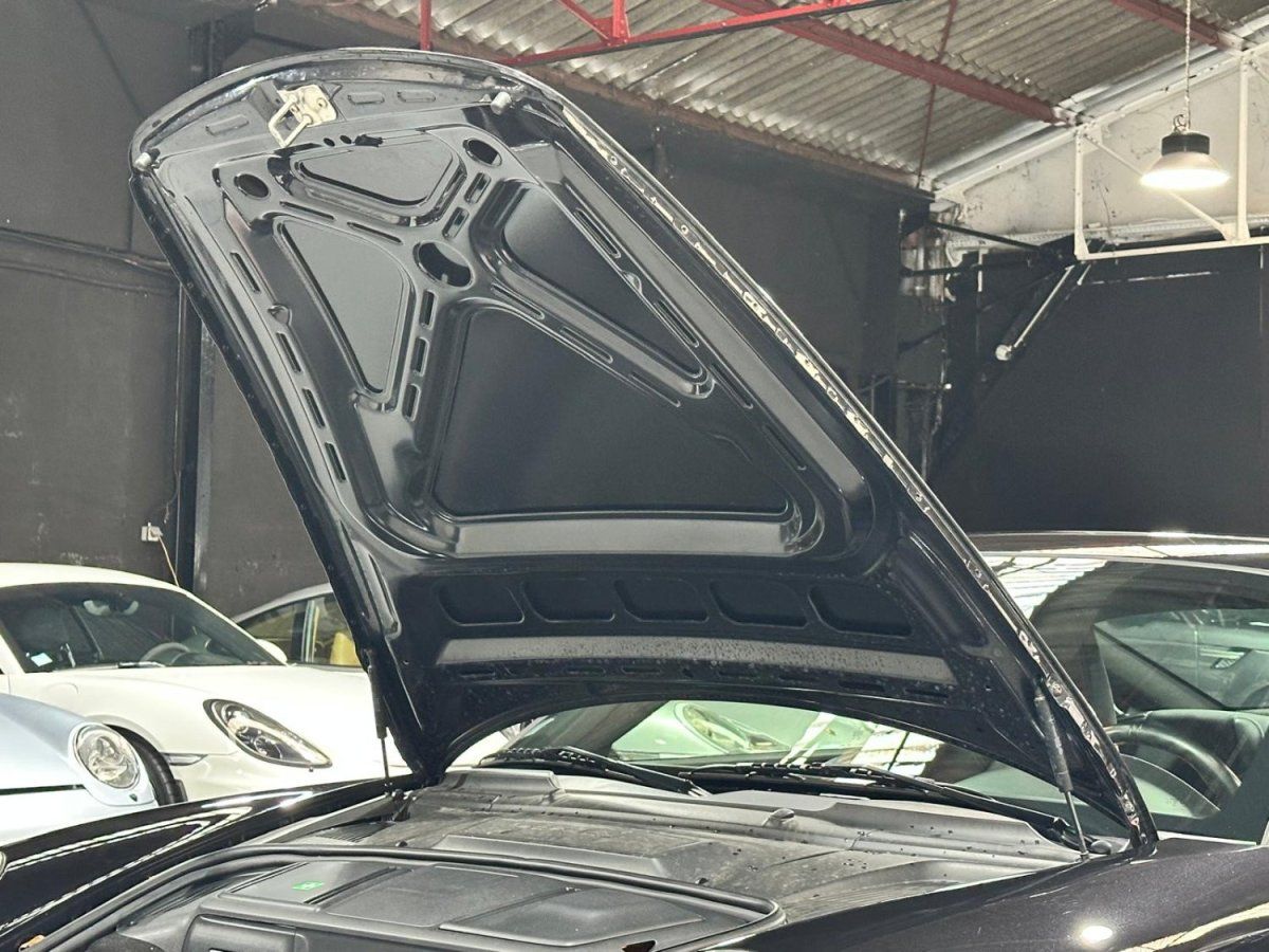 Porsche 997 Carrera 4S 2009 — coffre (44)