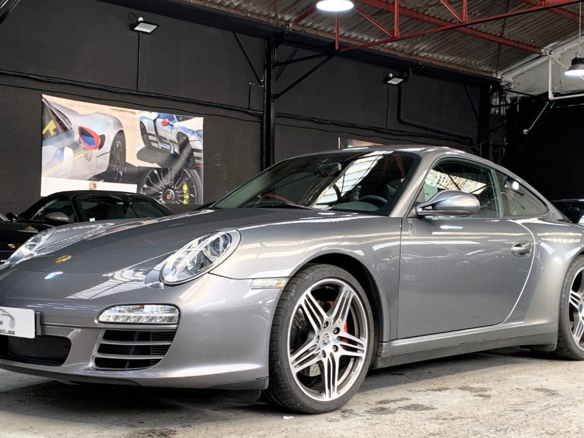 Porsche 997 Carrera 4S 2009 — vue avant trois-quarts (3)