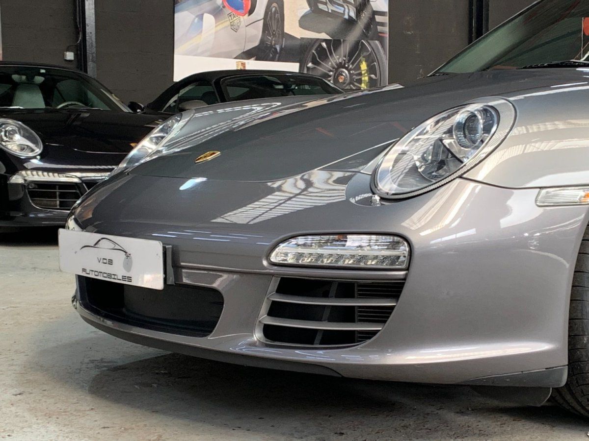 Porsche 997 Carrera 4S 2009 — vue avant trois-quarts (6)