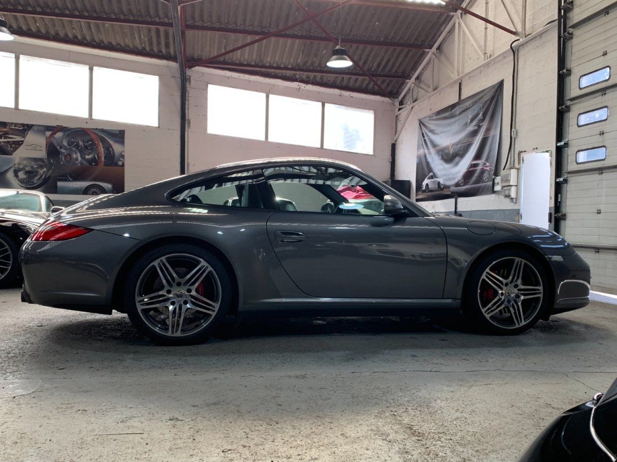 Porsche 997 Carrera 4S 2009 — profil lateral (9)