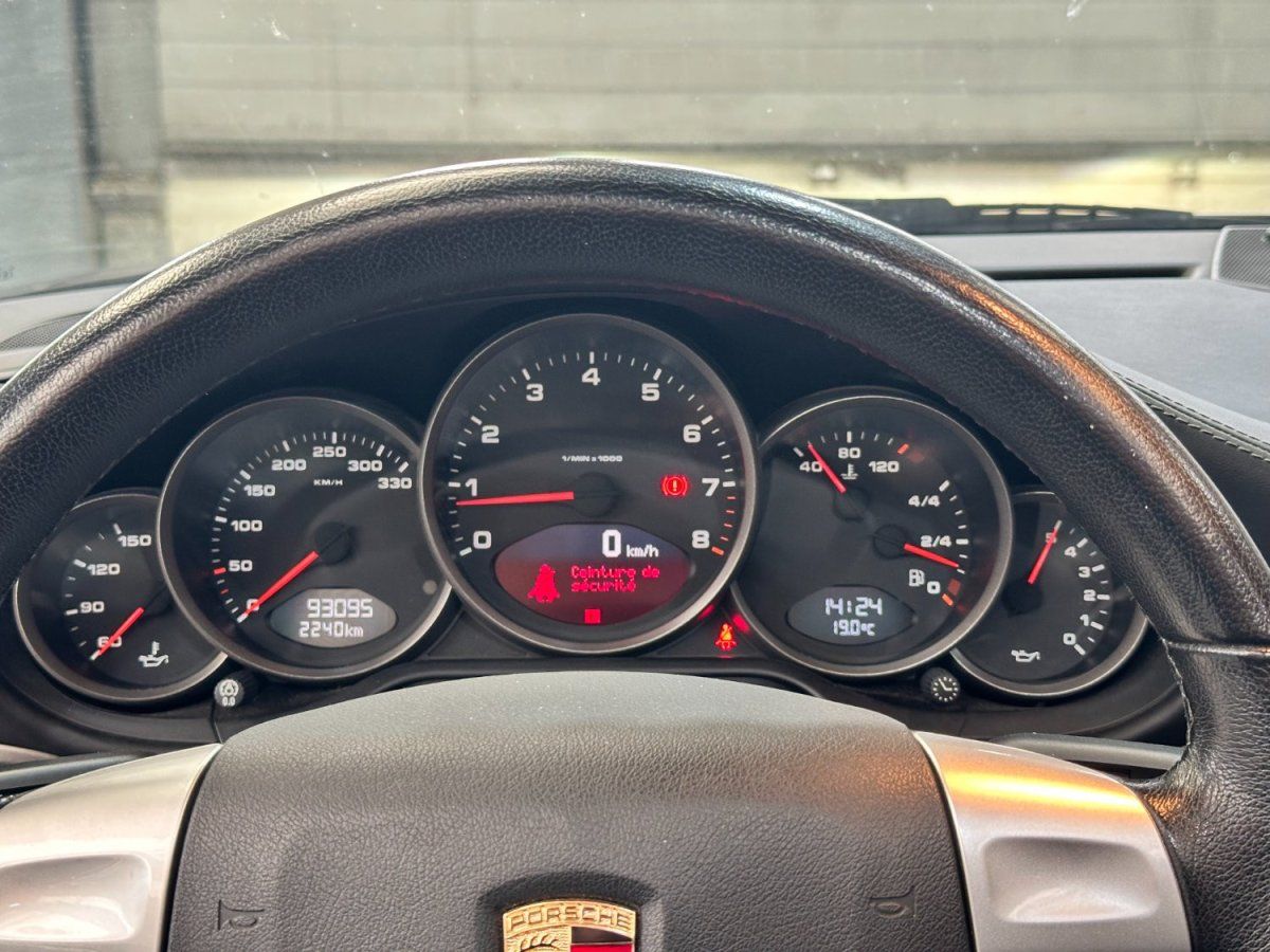 Porsche 997 Carrera Cabriolet 2006 — detail interieur (51)