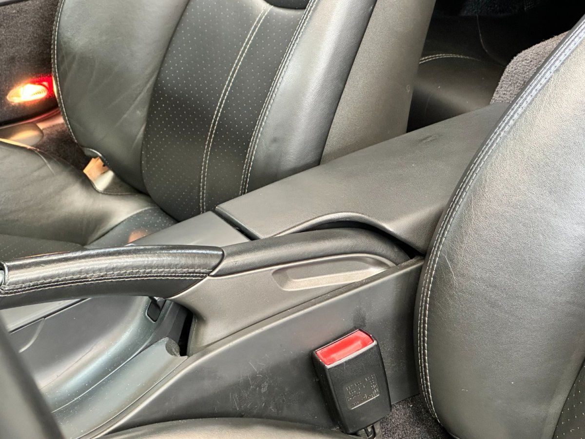 Porsche 997 Carrera Cabriolet 2006 — detail interieur (58)