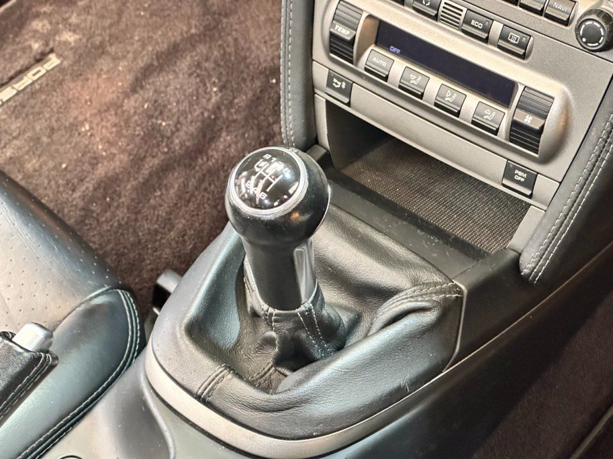 Porsche 997 Carrera Cabriolet 2006 — detail (44)