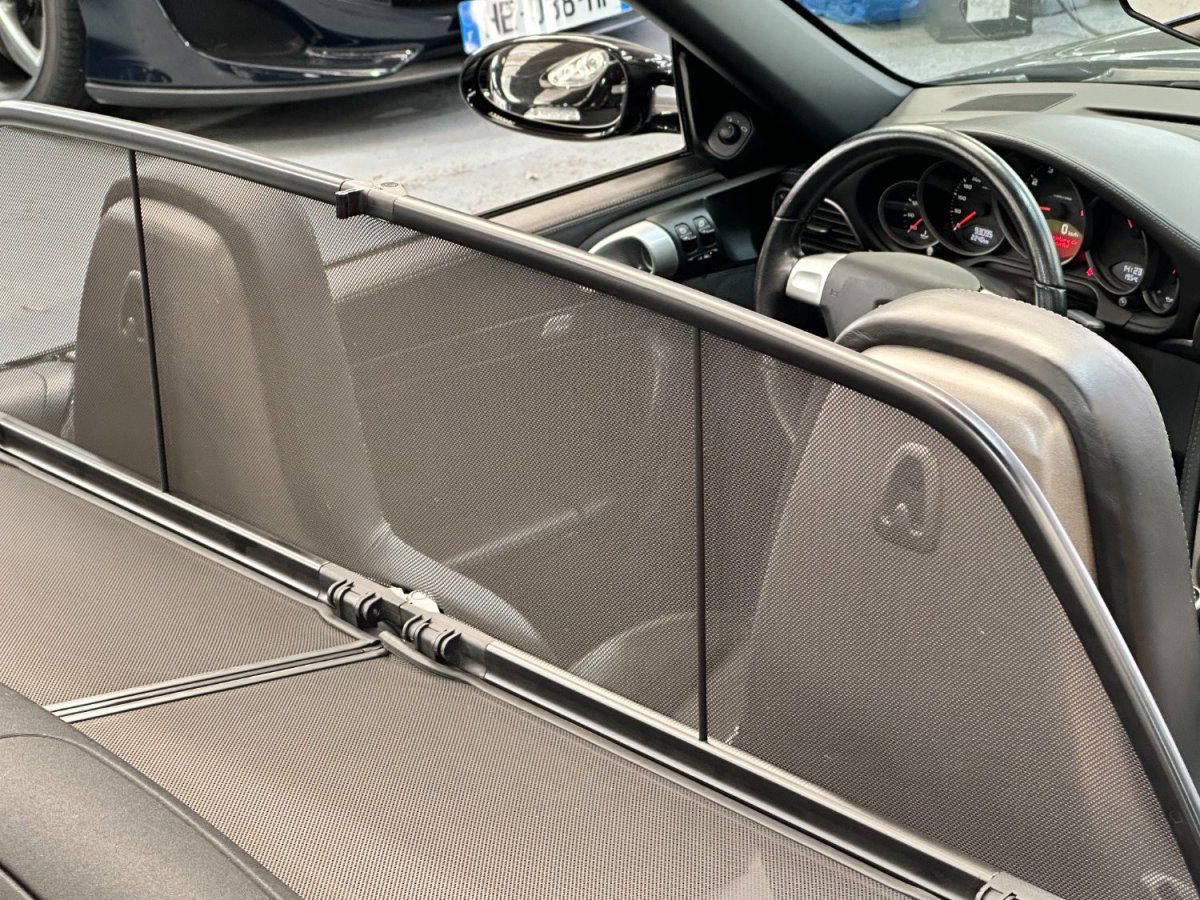 Porsche 997 Carrera Cabriolet 2006 — places arriere (31)