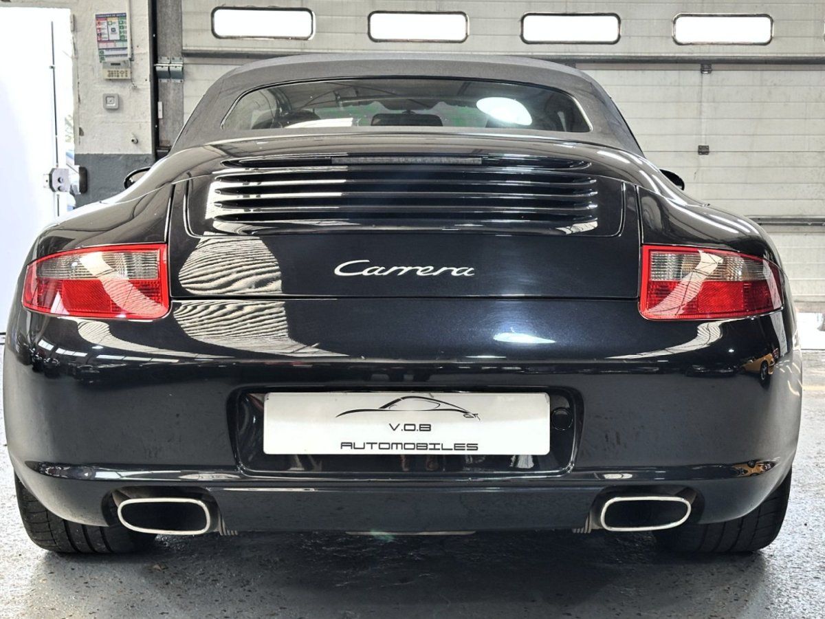 Porsche 997 Carrera Cabriolet 2006 — vue arriere (15)