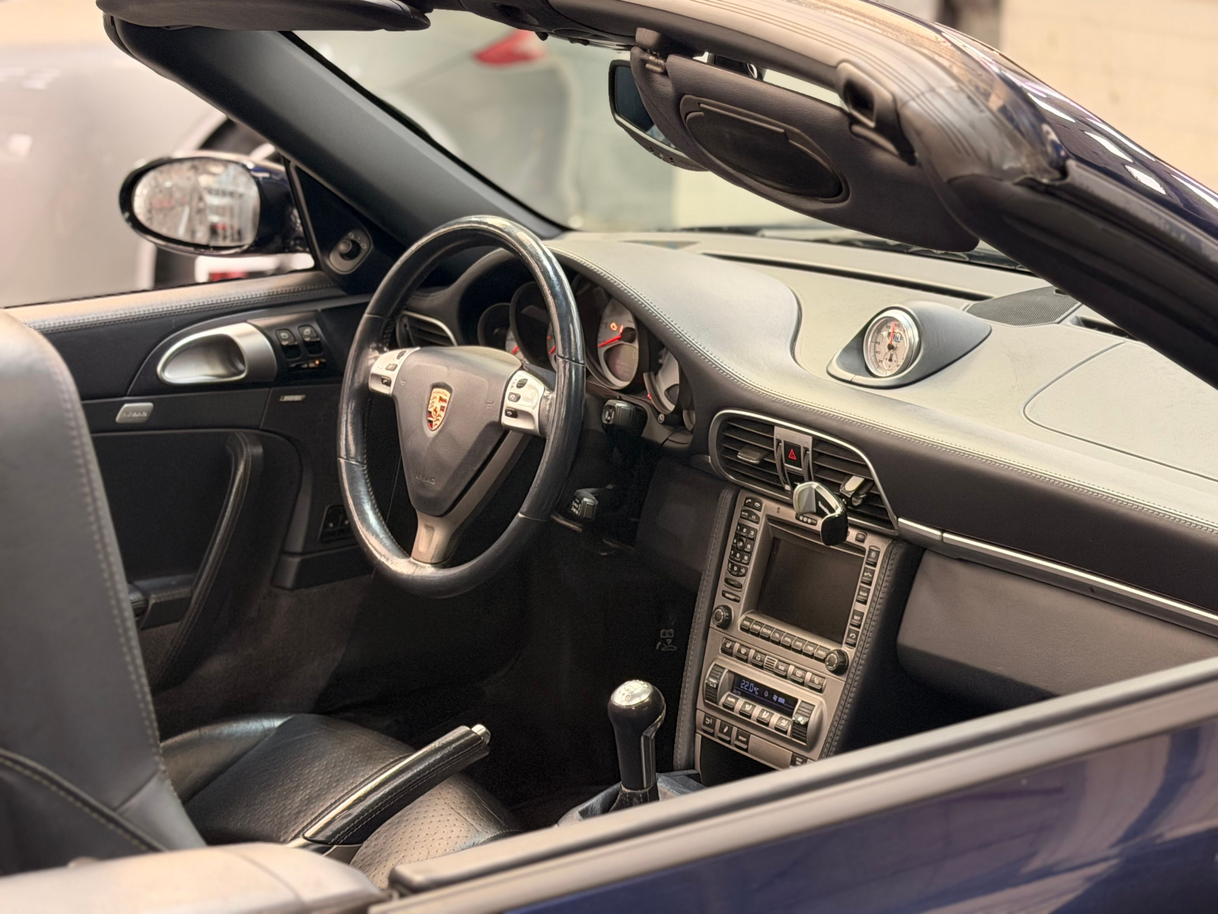 Porsche 997 Carrera S Cabriolet 3.8 355cv Bvm Chrono 2006 — photo (9)