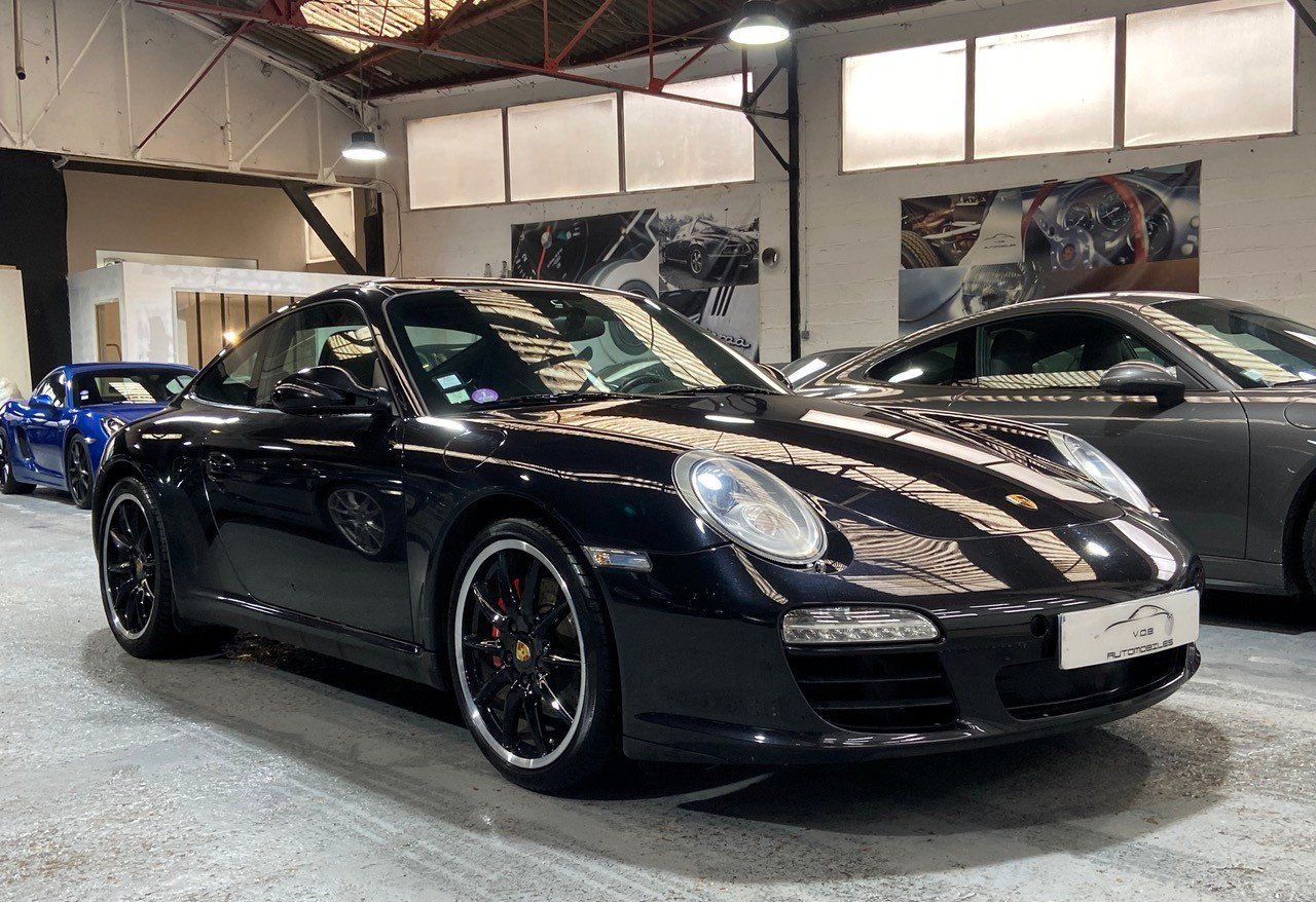 Porsche 997 Carrera S 2009 — vue avant trois-quarts (2)