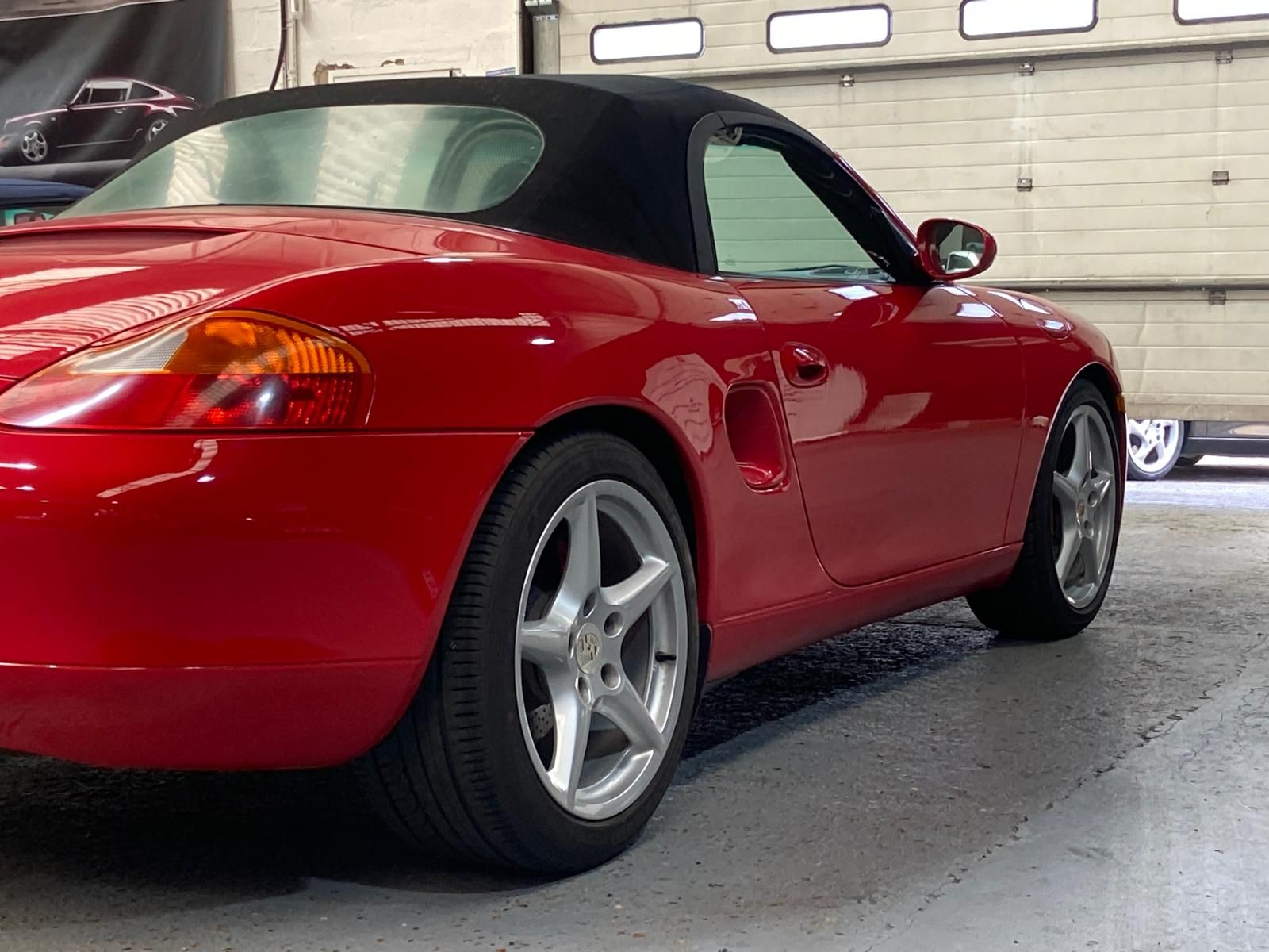 Porsche 986 Boxster S 1999 — vue arriere trois-quarts (20)