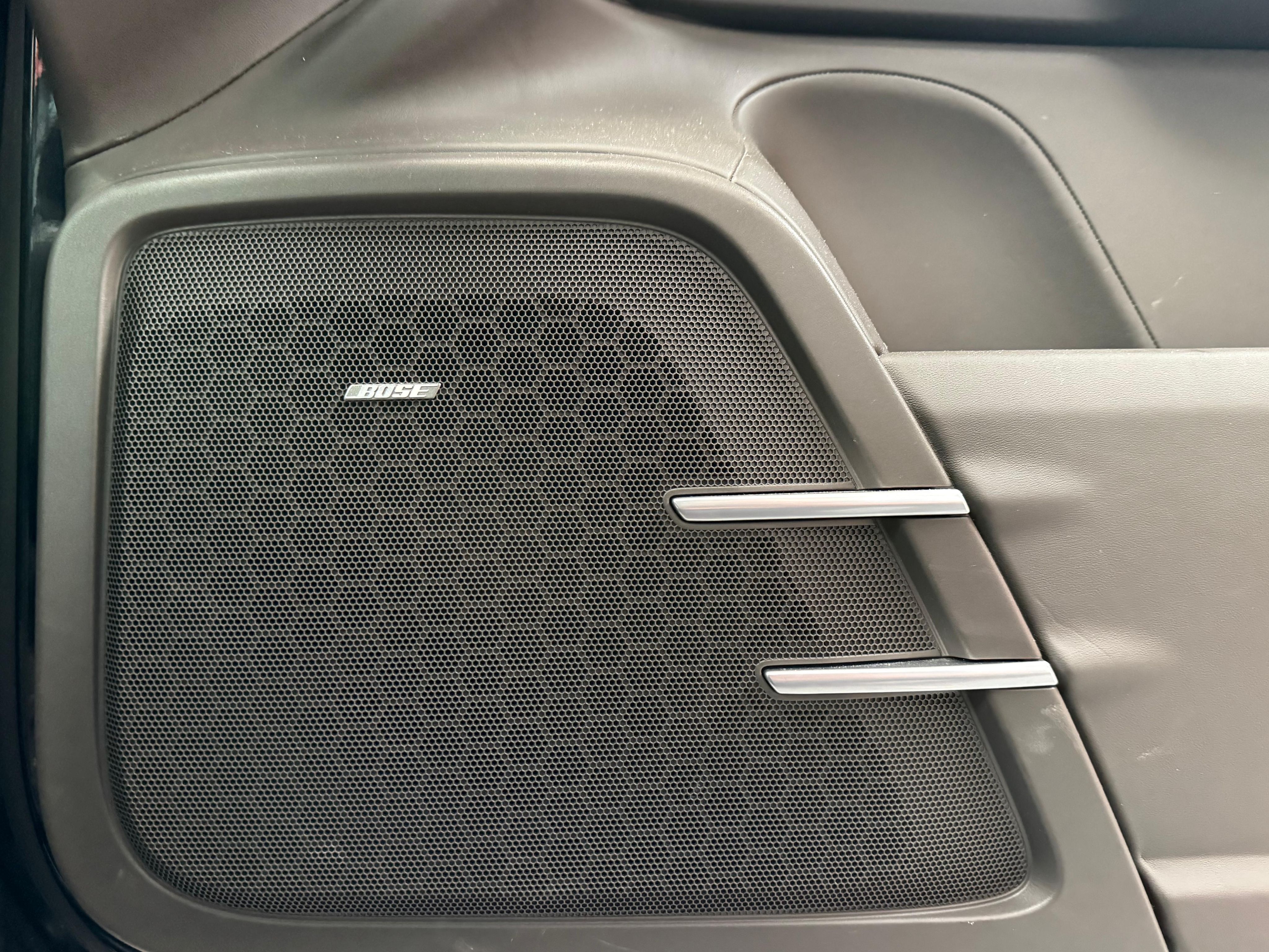Porsche Cayenne 2015 — detail (25)