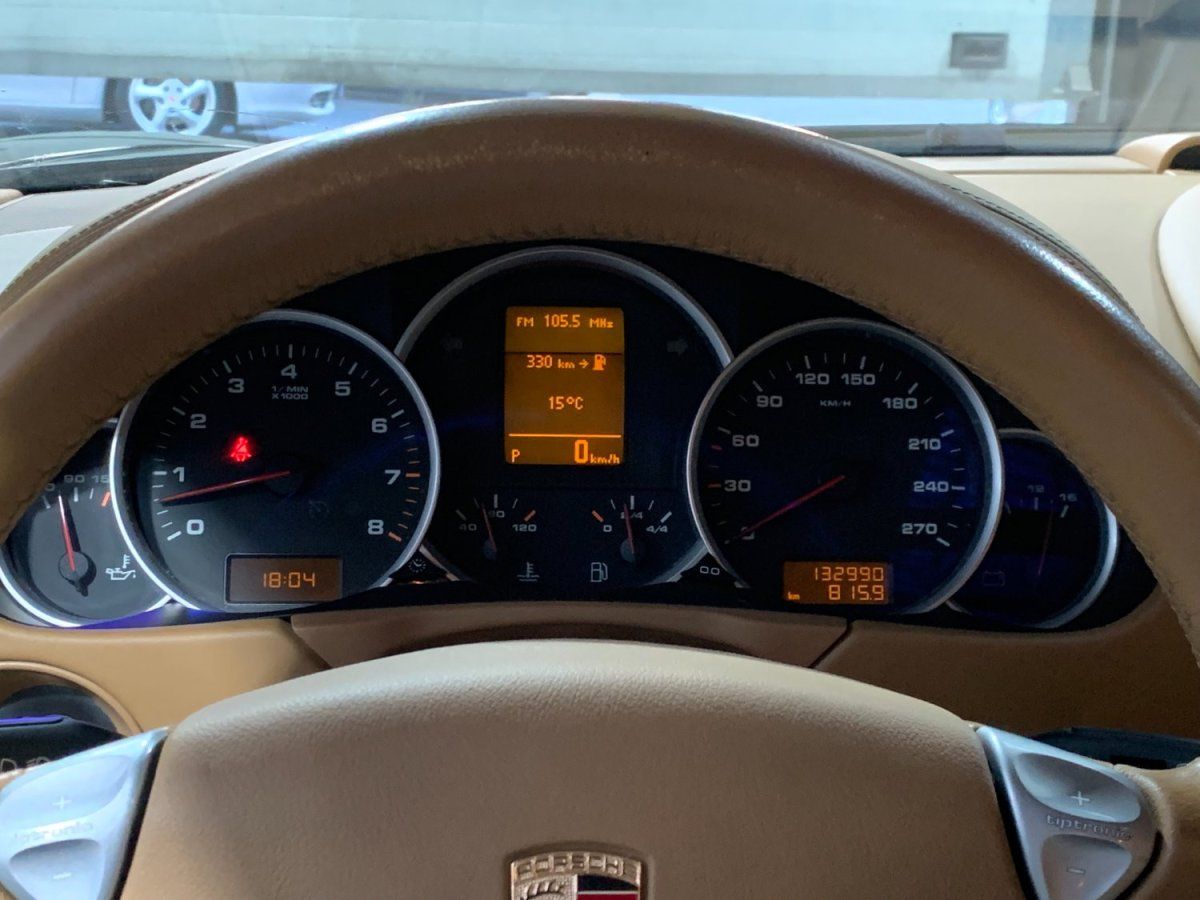 Porsche Cayenne GTS 2009 — detail interieur (27)