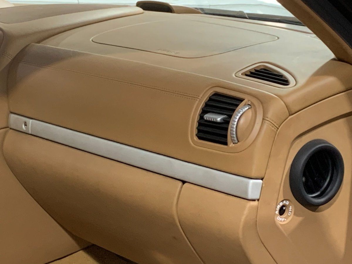 Porsche Cayenne GTS 2009 — detail interieur (29)