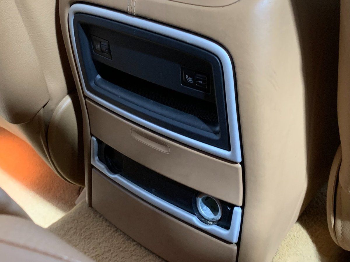 Porsche Cayenne GTS 2009 — detail interieur (47)