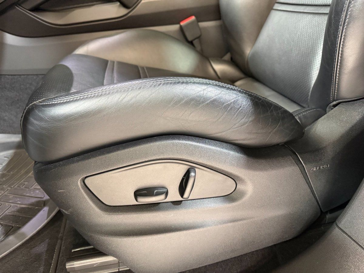 Porsche Cayenne E-Hybrid 2021 — photo (13)