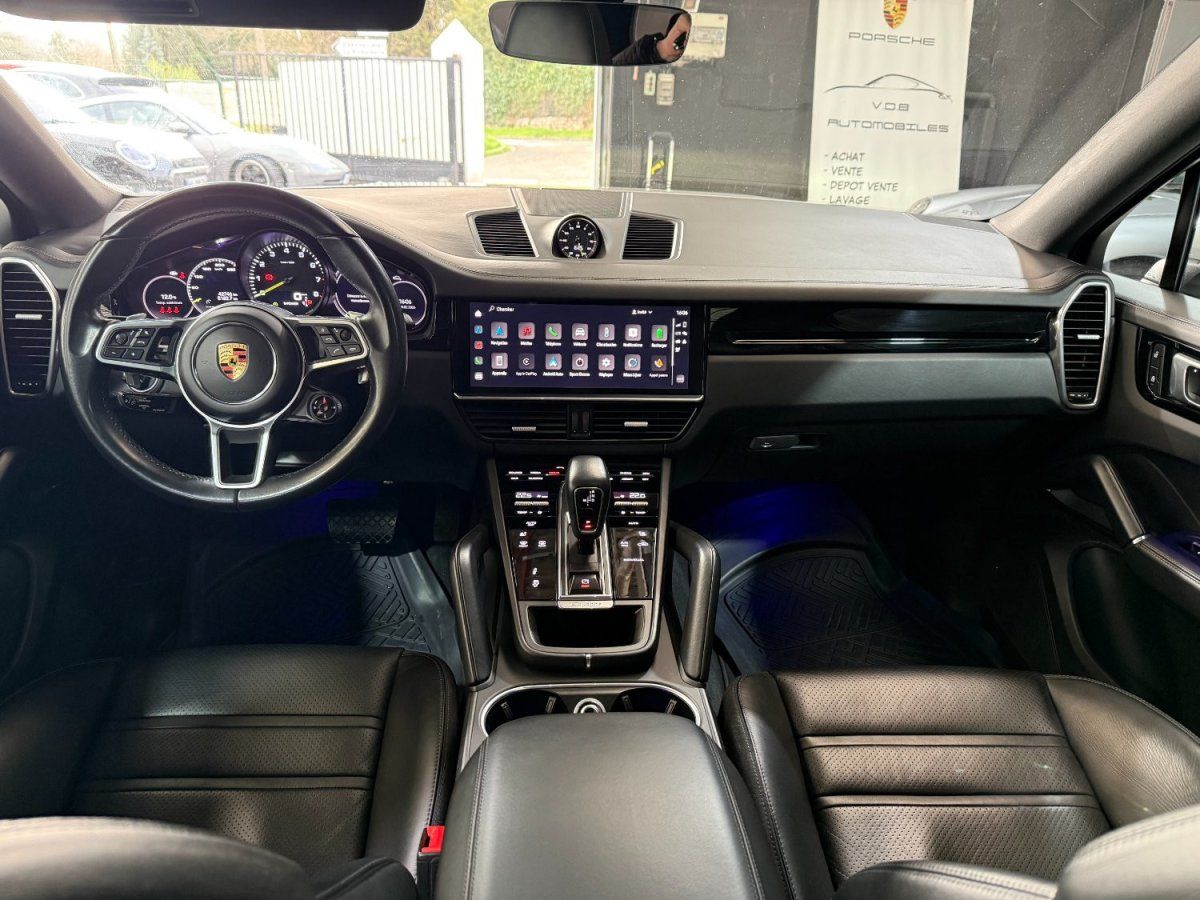 Porsche Cayenne E-Hybrid 2021 — habitacle (4)