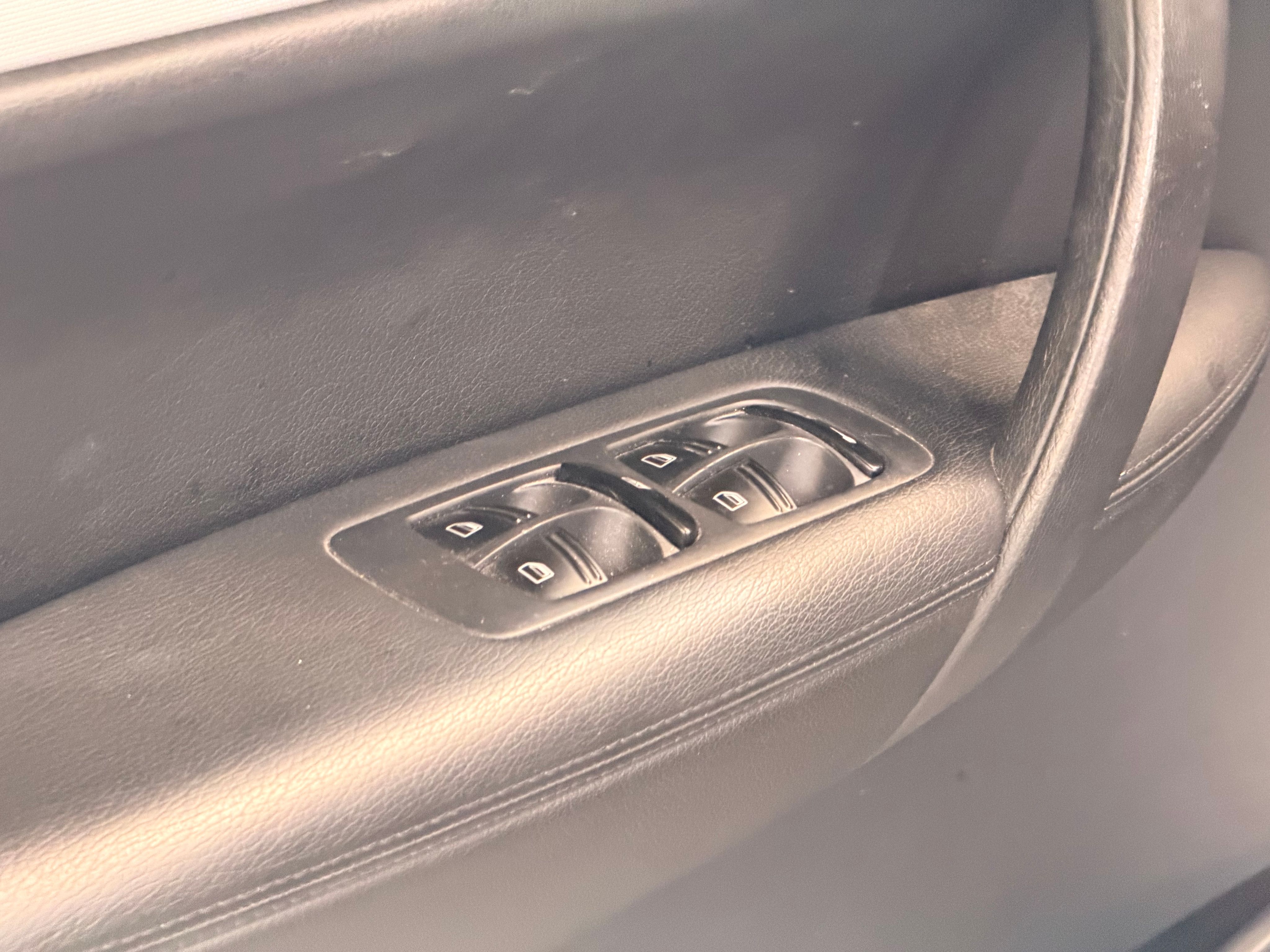 Porsche Cayenne S 2005 — detail (40)