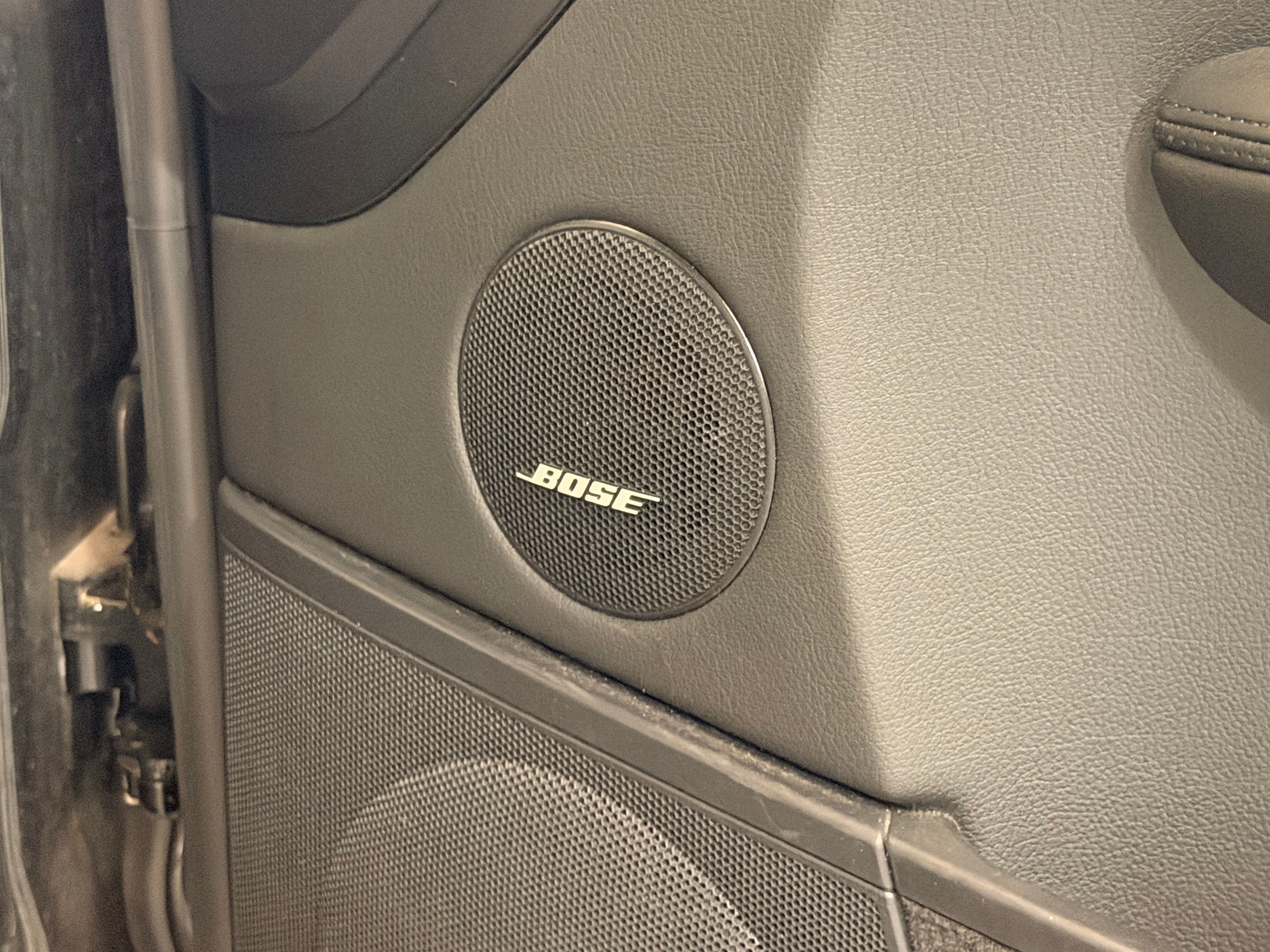 Porsche Cayenne S 2005 — detail (45)