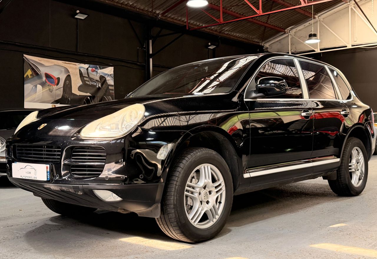 Porsche Cayenne S 2005 — vue avant trois-quarts (1)